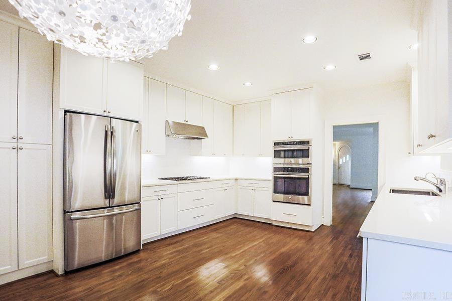 NEWTONS - Residential