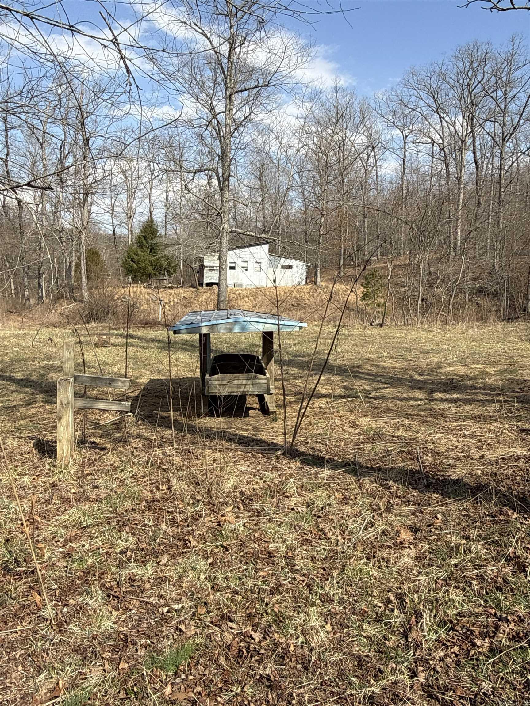 Metes & Bounds - Land