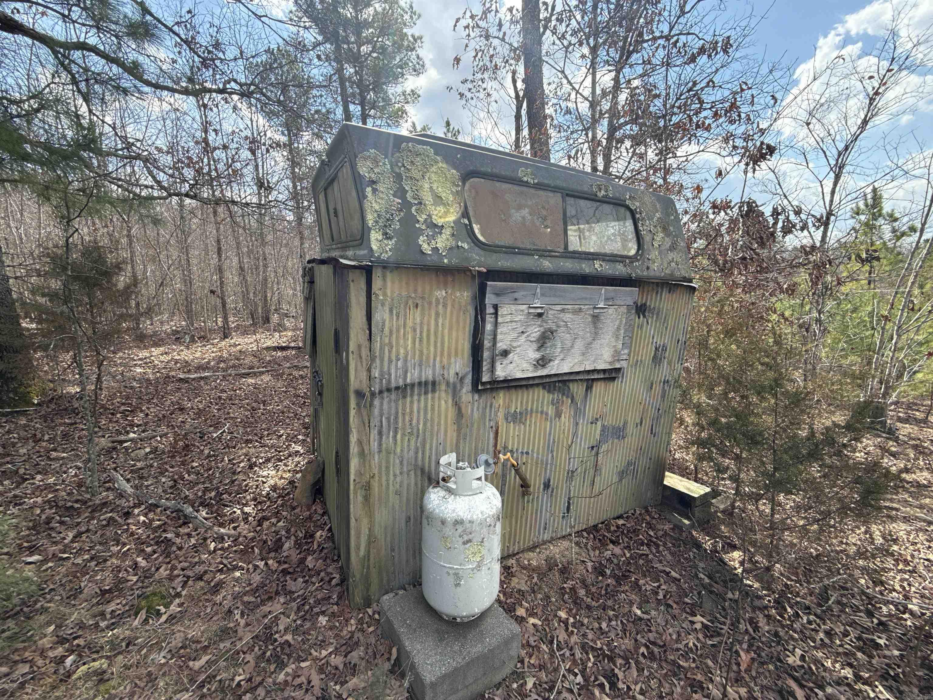 Metes & Bounds - Land