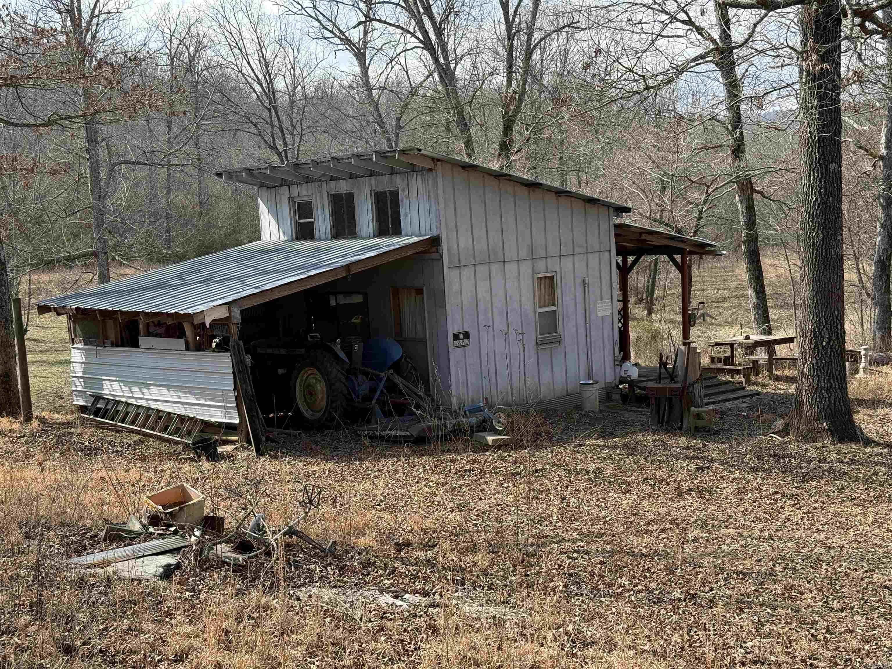 Metes & Bounds - Land