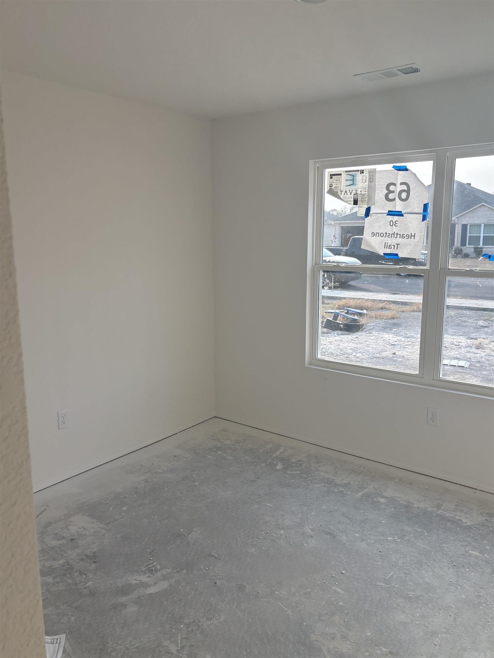 HILL FARM - Residential