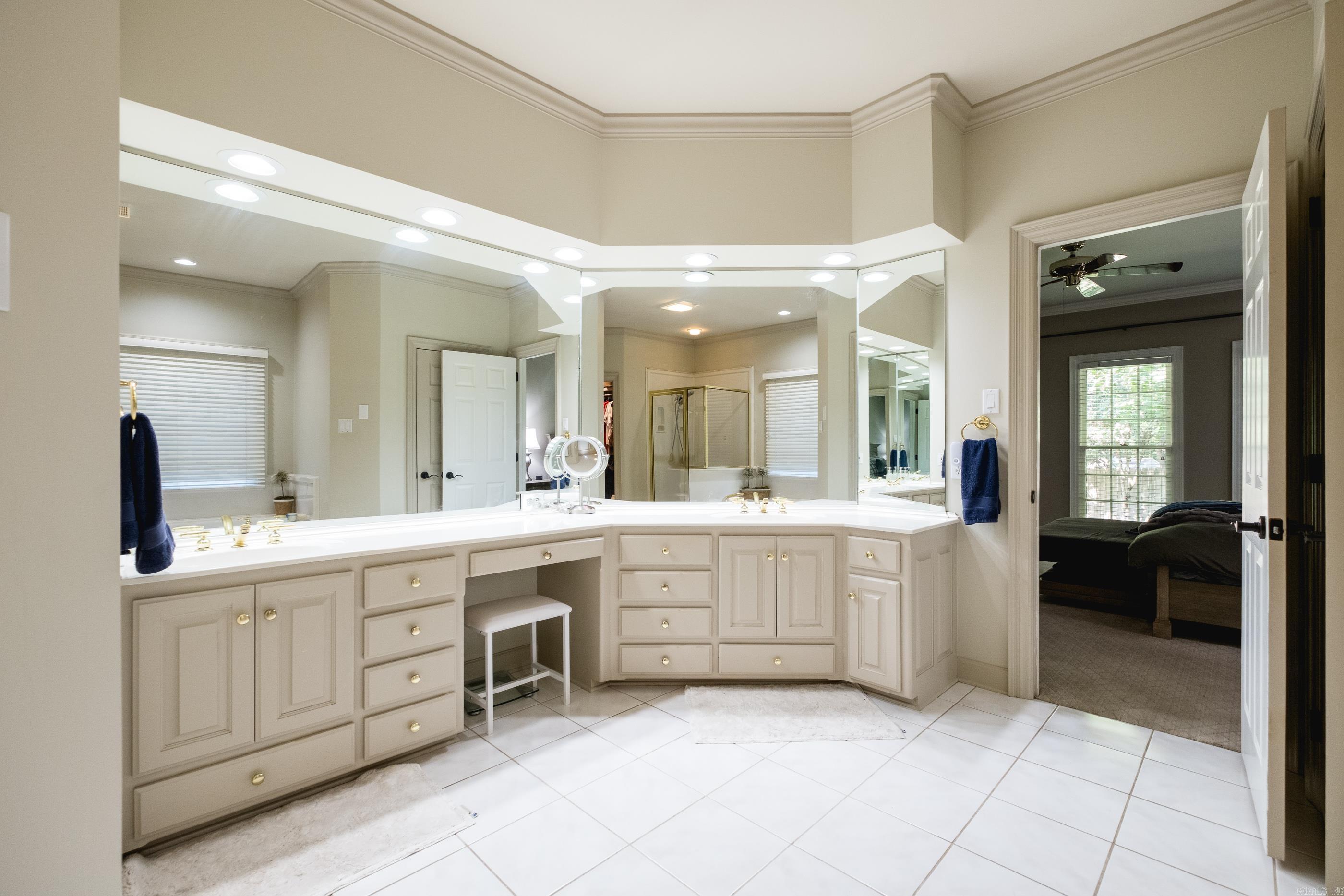 CHENAL VALLEY BASCOM PLACE - Residential