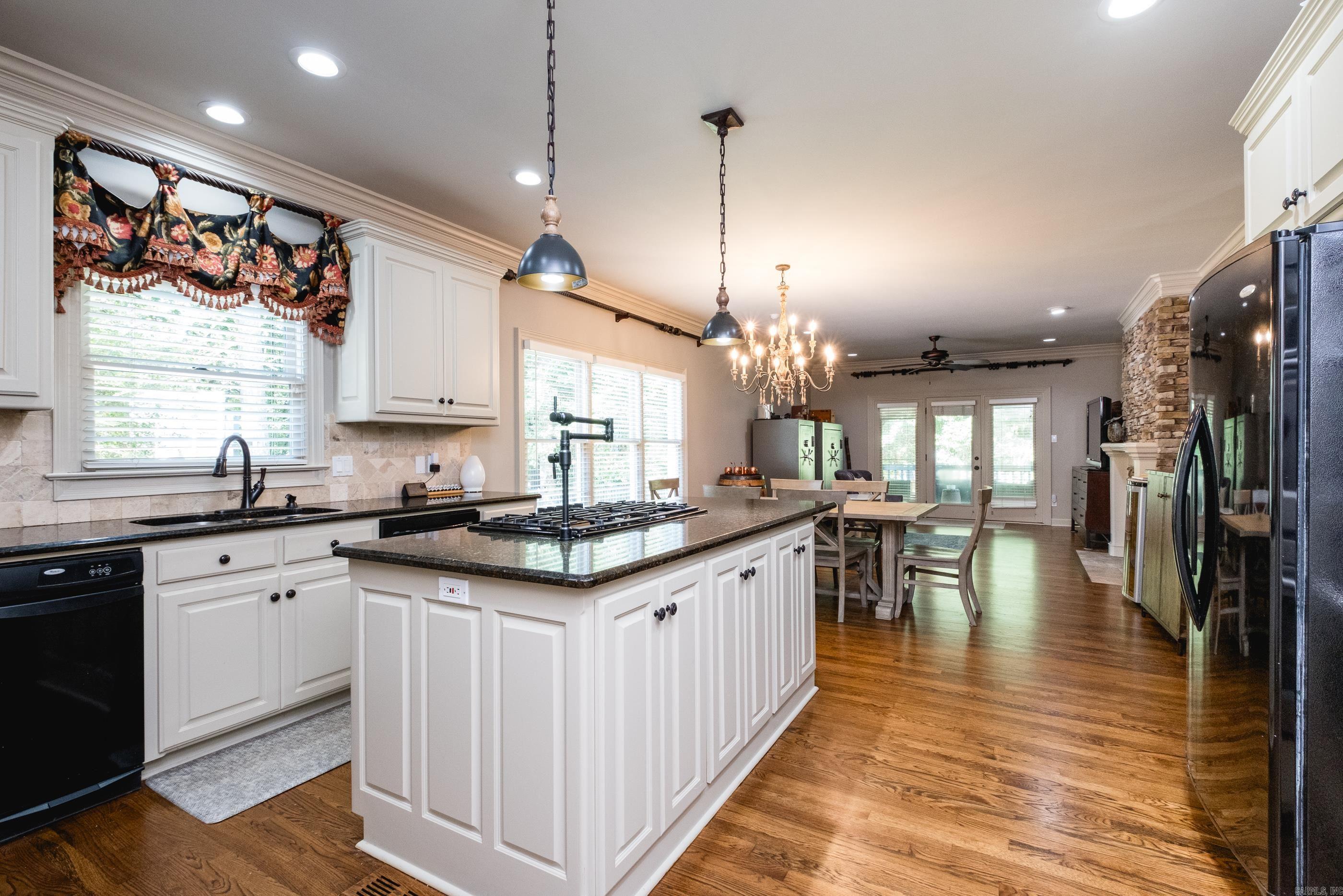 CHENAL VALLEY BASCOM PLACE - Residential