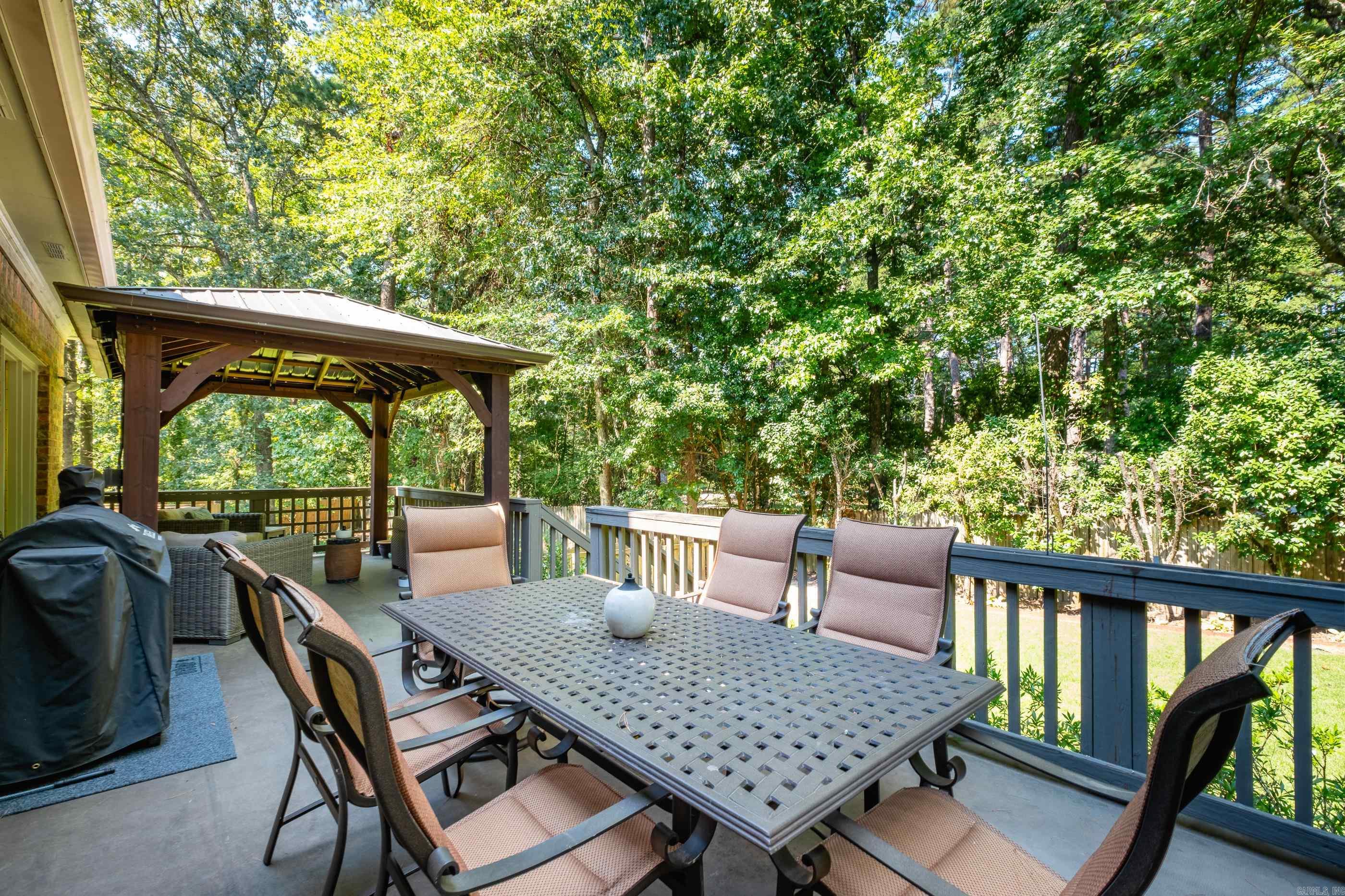 CHENAL VALLEY BASCOM PLACE - Residential