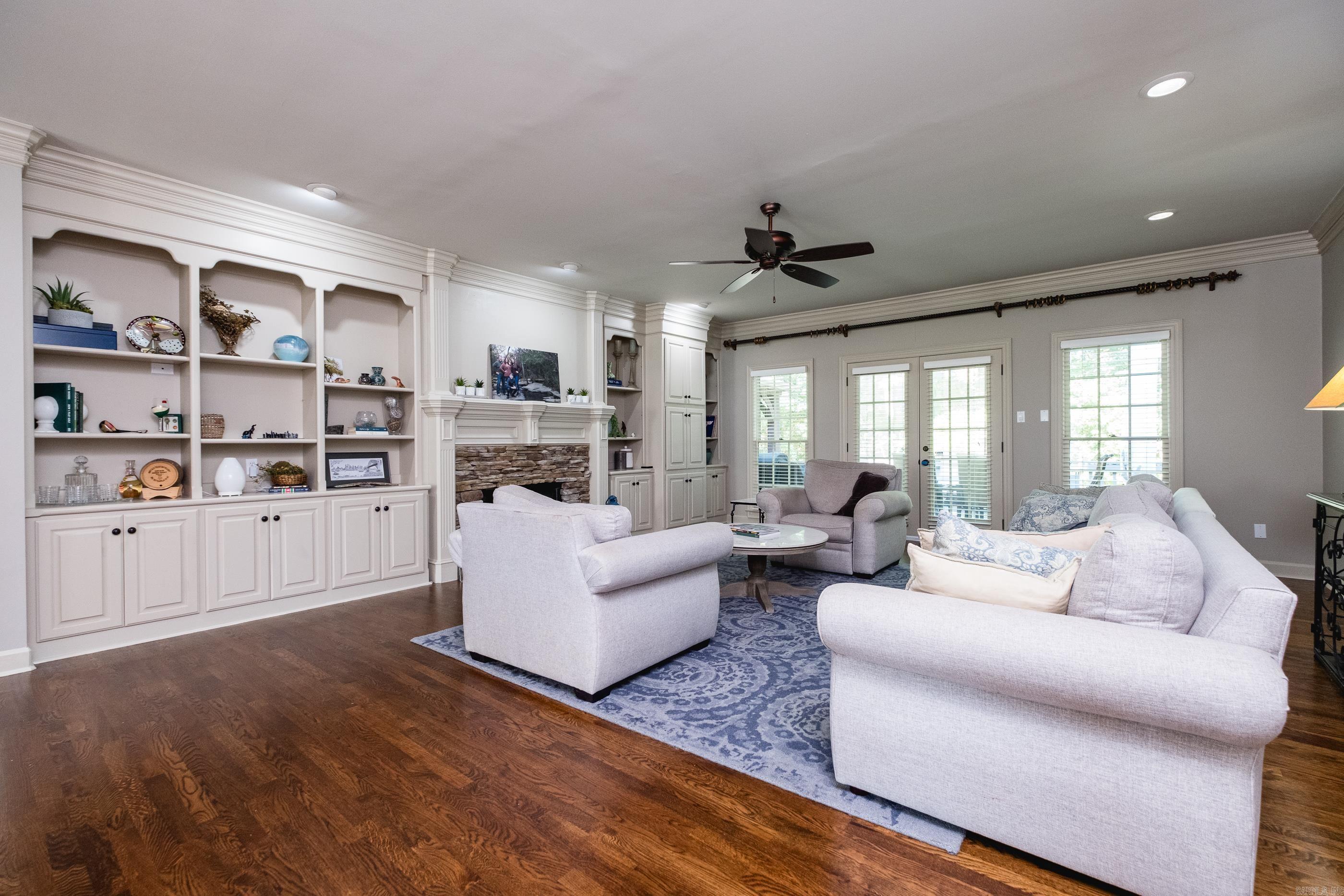 CHENAL VALLEY BASCOM PLACE - Residential