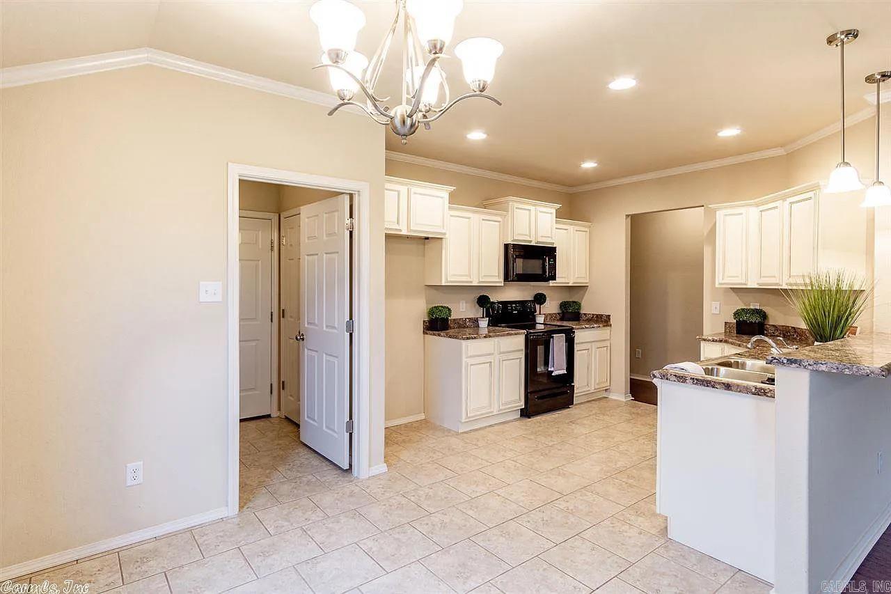 Trammel Estates - Residential Lease