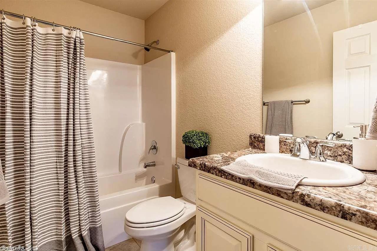 Trammel Estates - Residential Lease