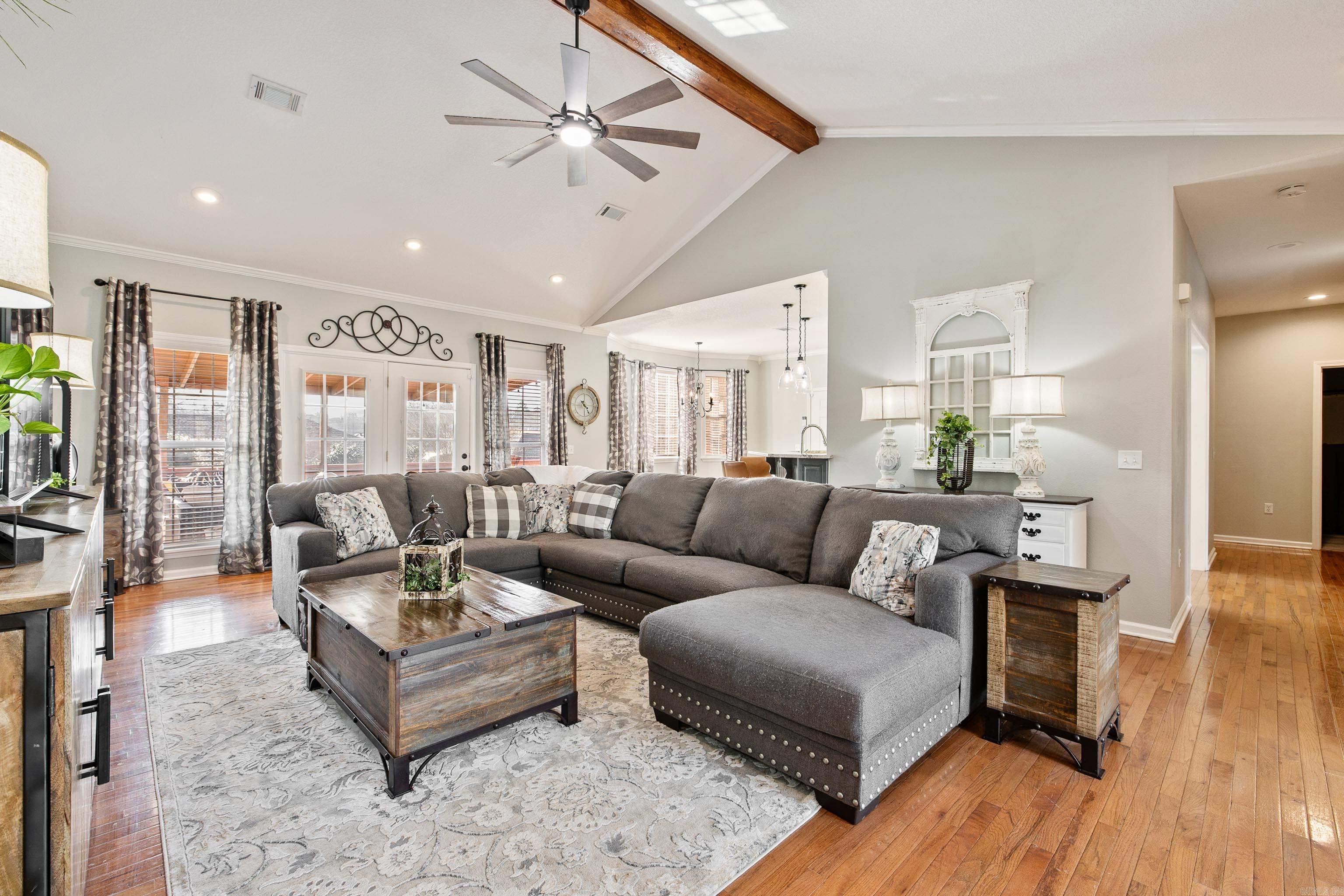 VILLAGE SOUTH - Residential