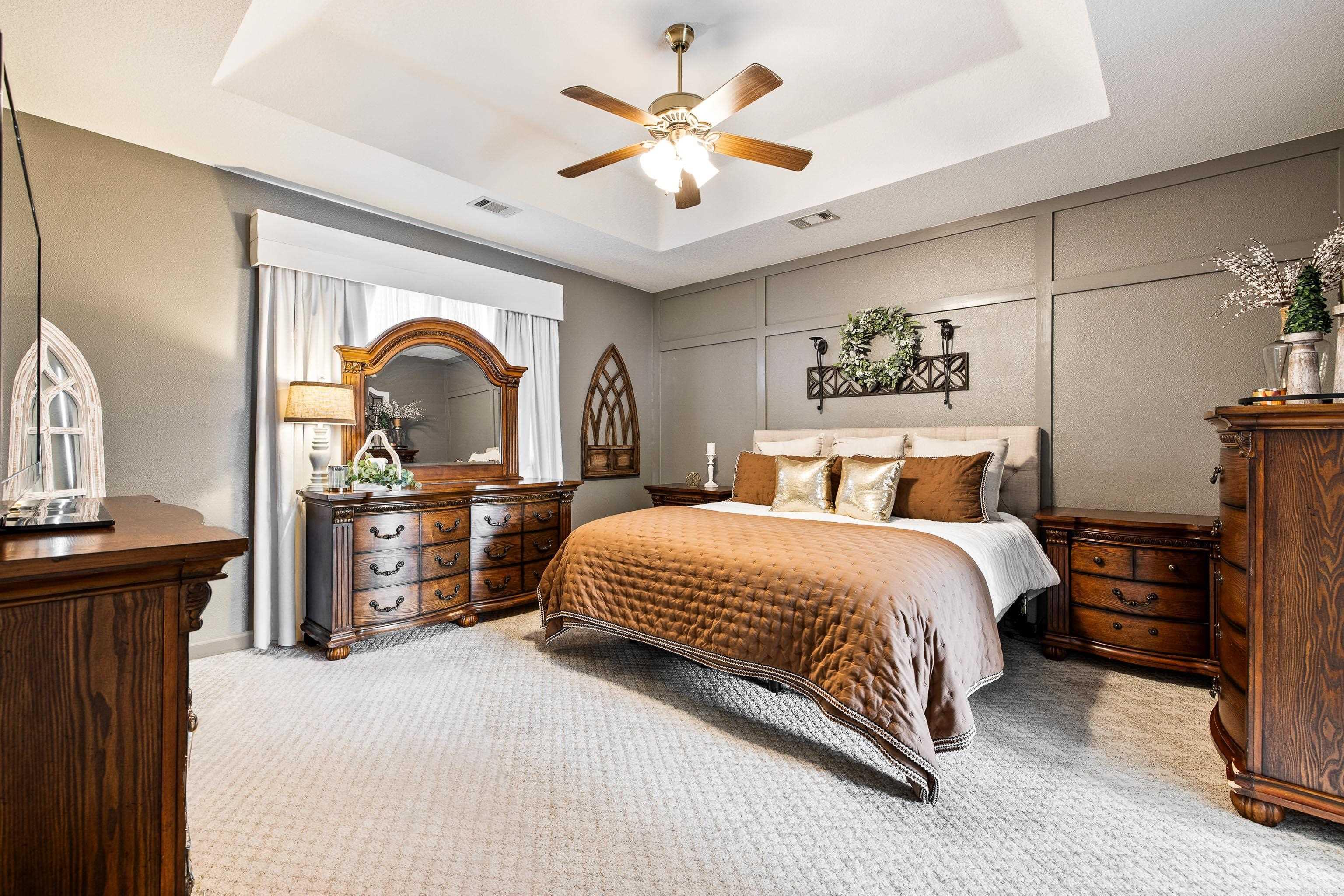 VILLAGE SOUTH - Residential