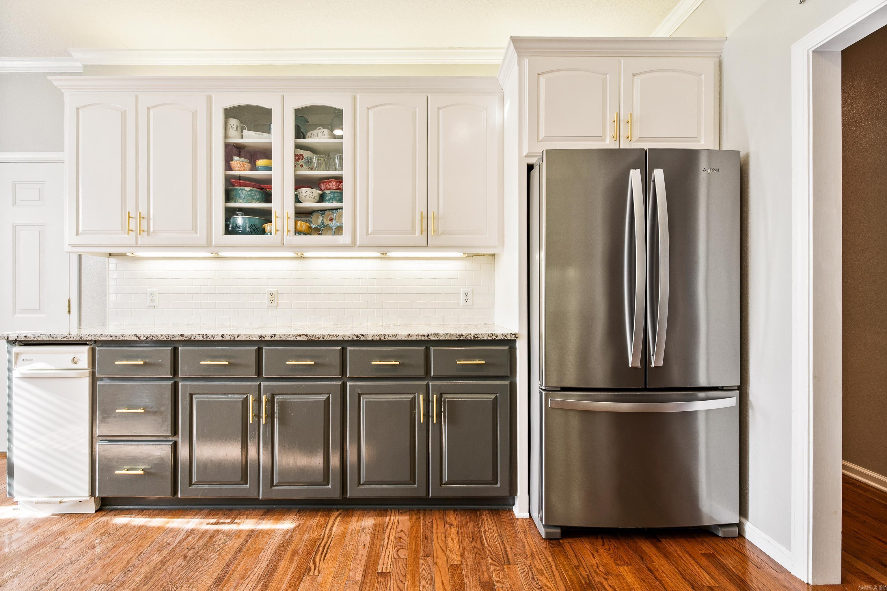 VILLAGE SOUTH - Residential