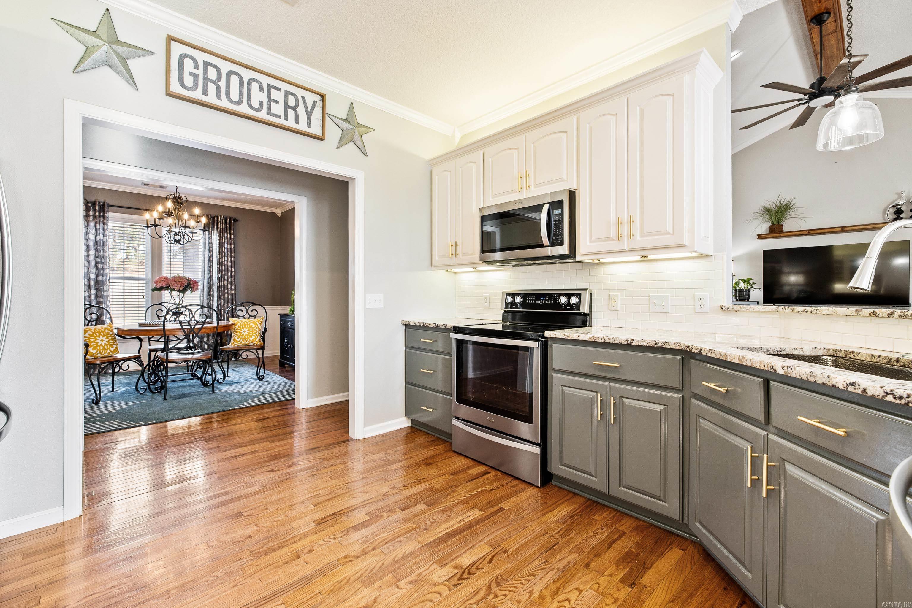 VILLAGE SOUTH - Residential