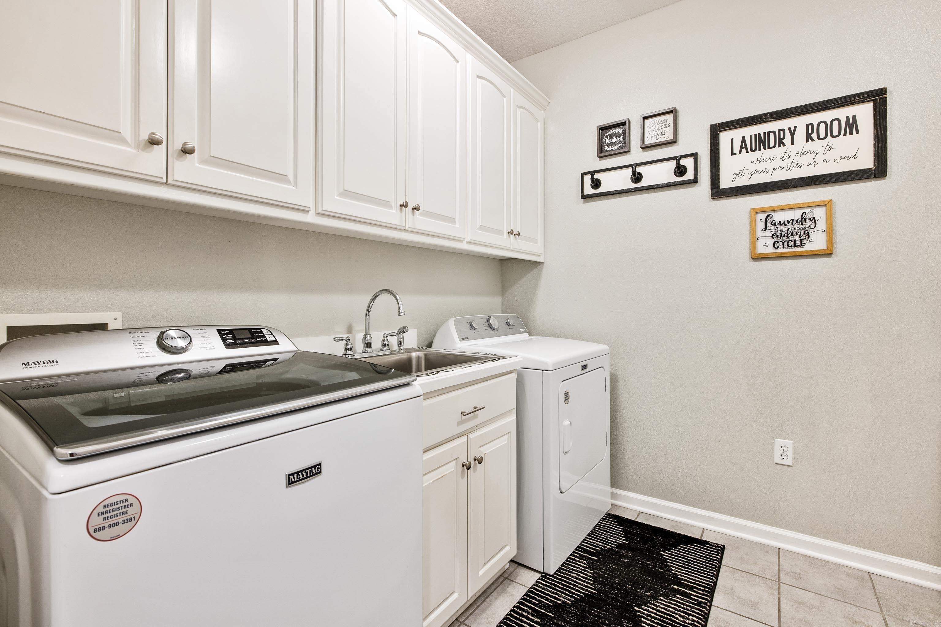 VILLAGE SOUTH - Residential