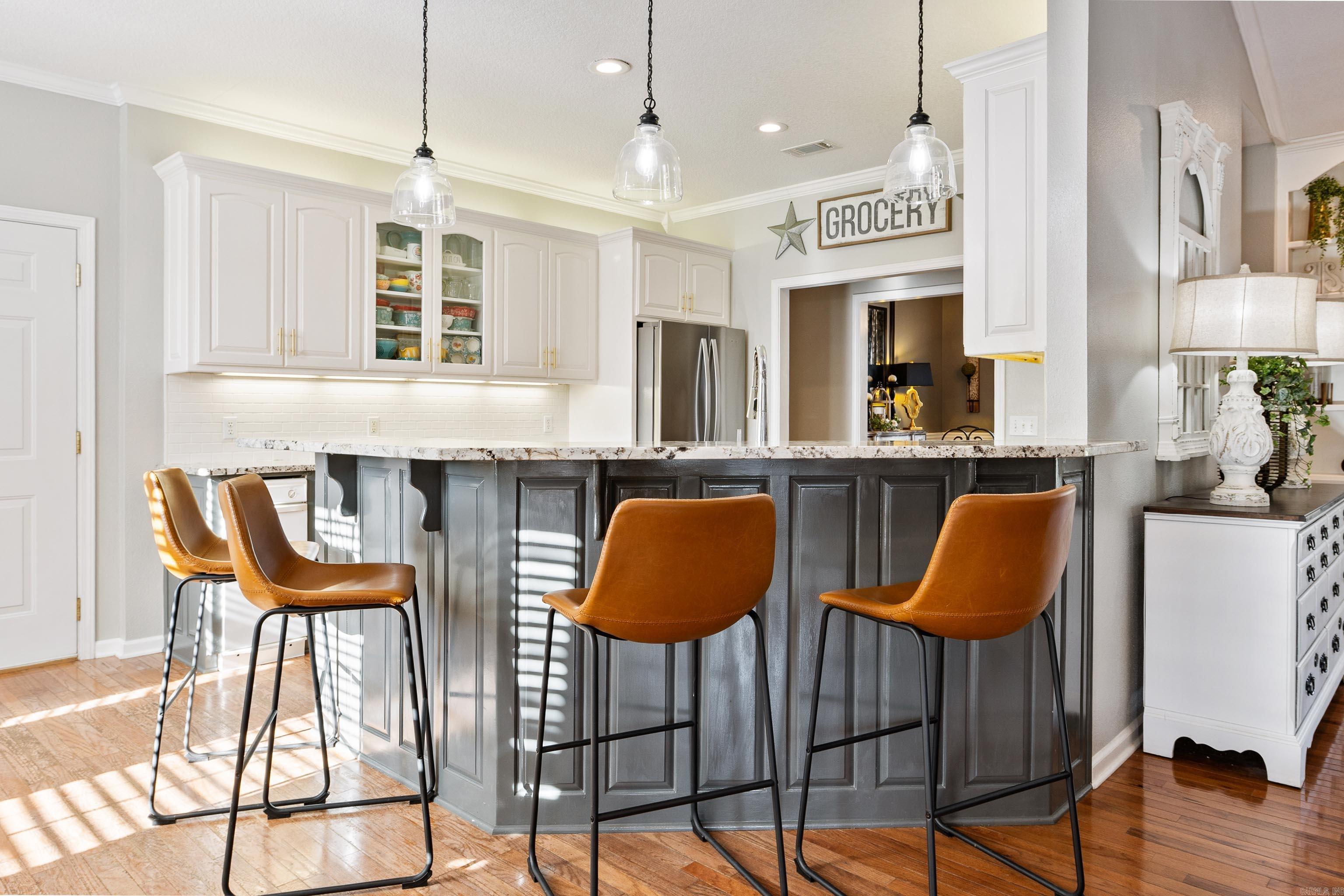 VILLAGE SOUTH - Residential