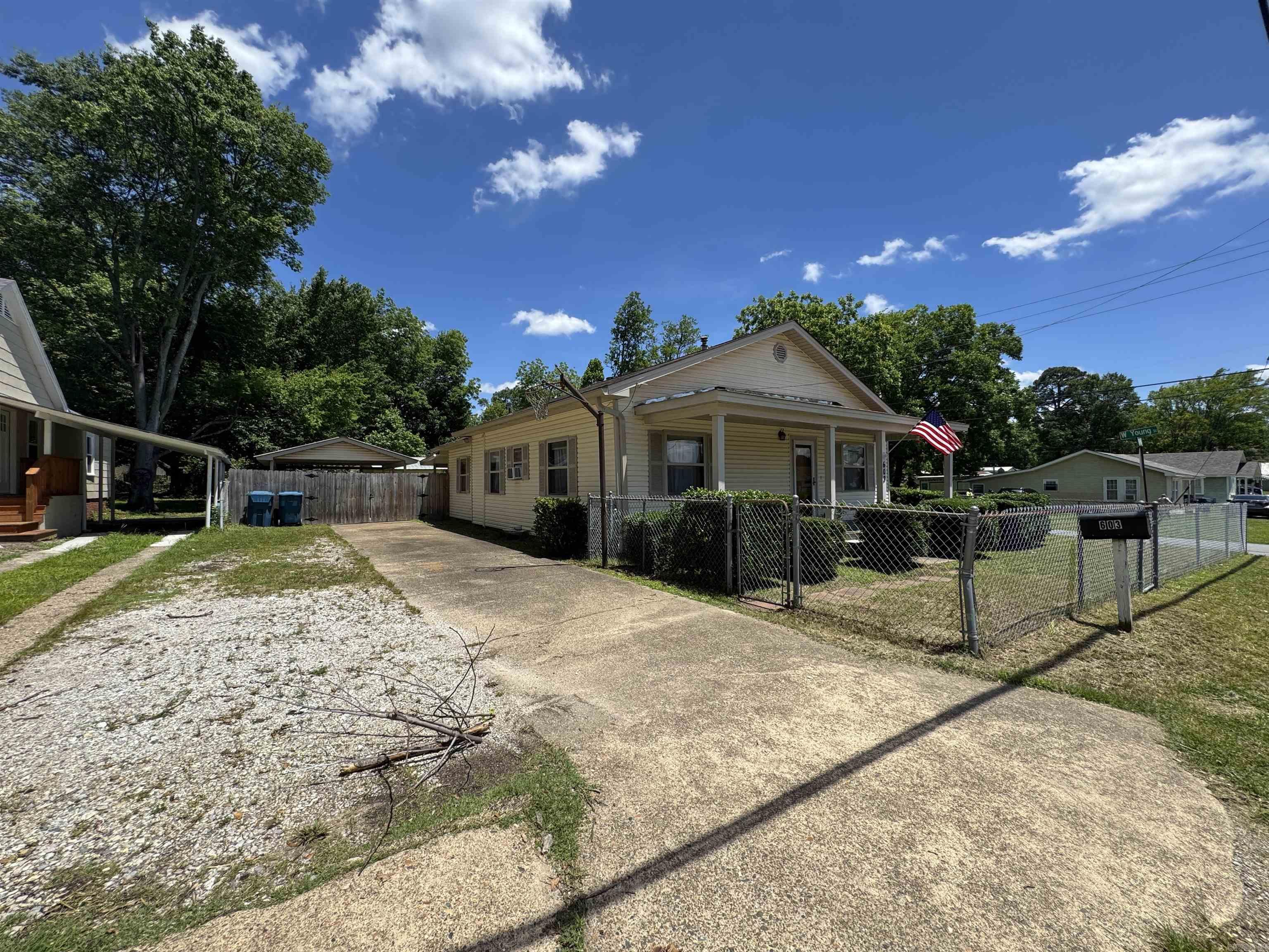 BAKER HILL ADDITION - Residential