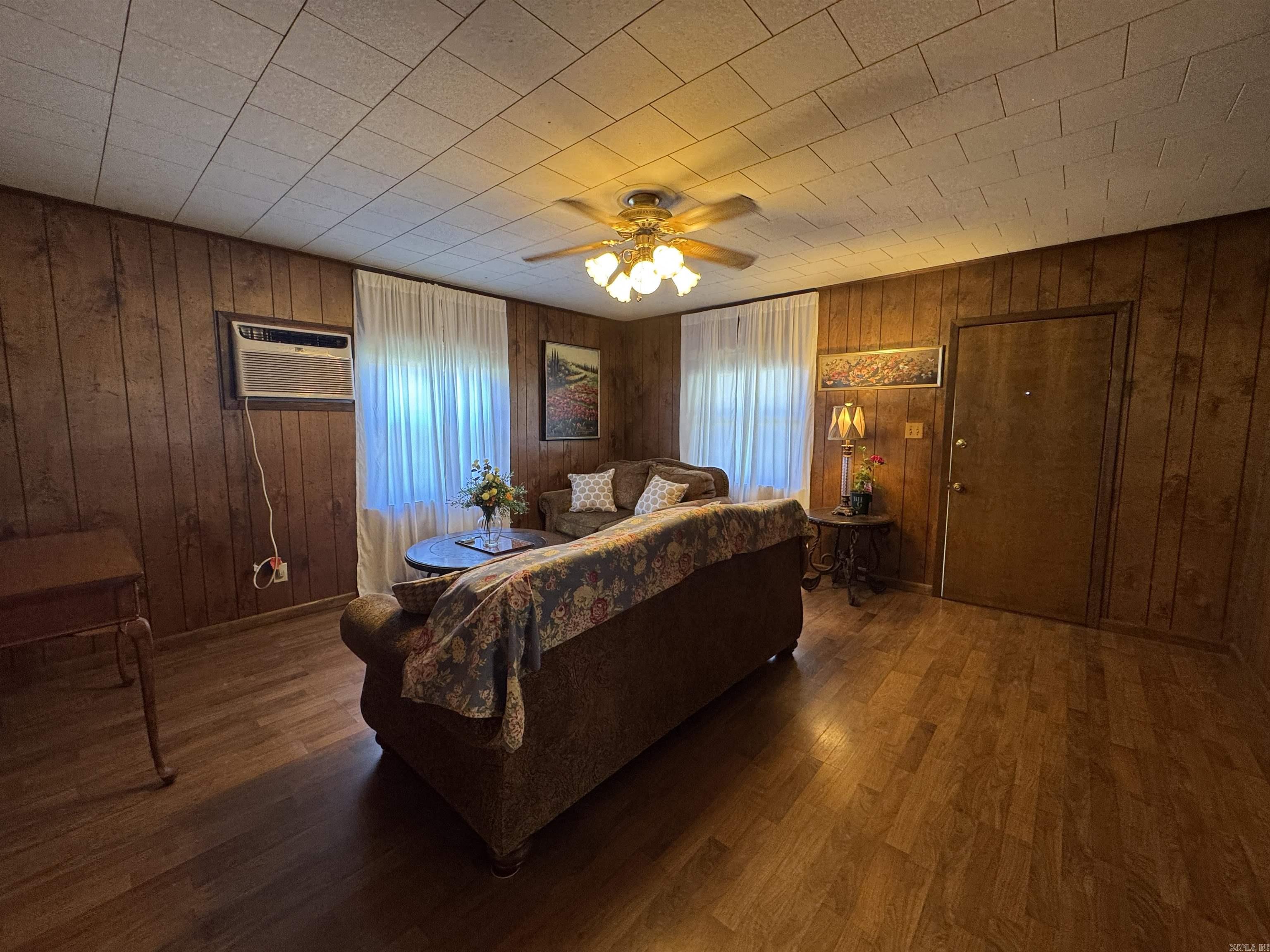 BAKER HILL ADDITION - Residential