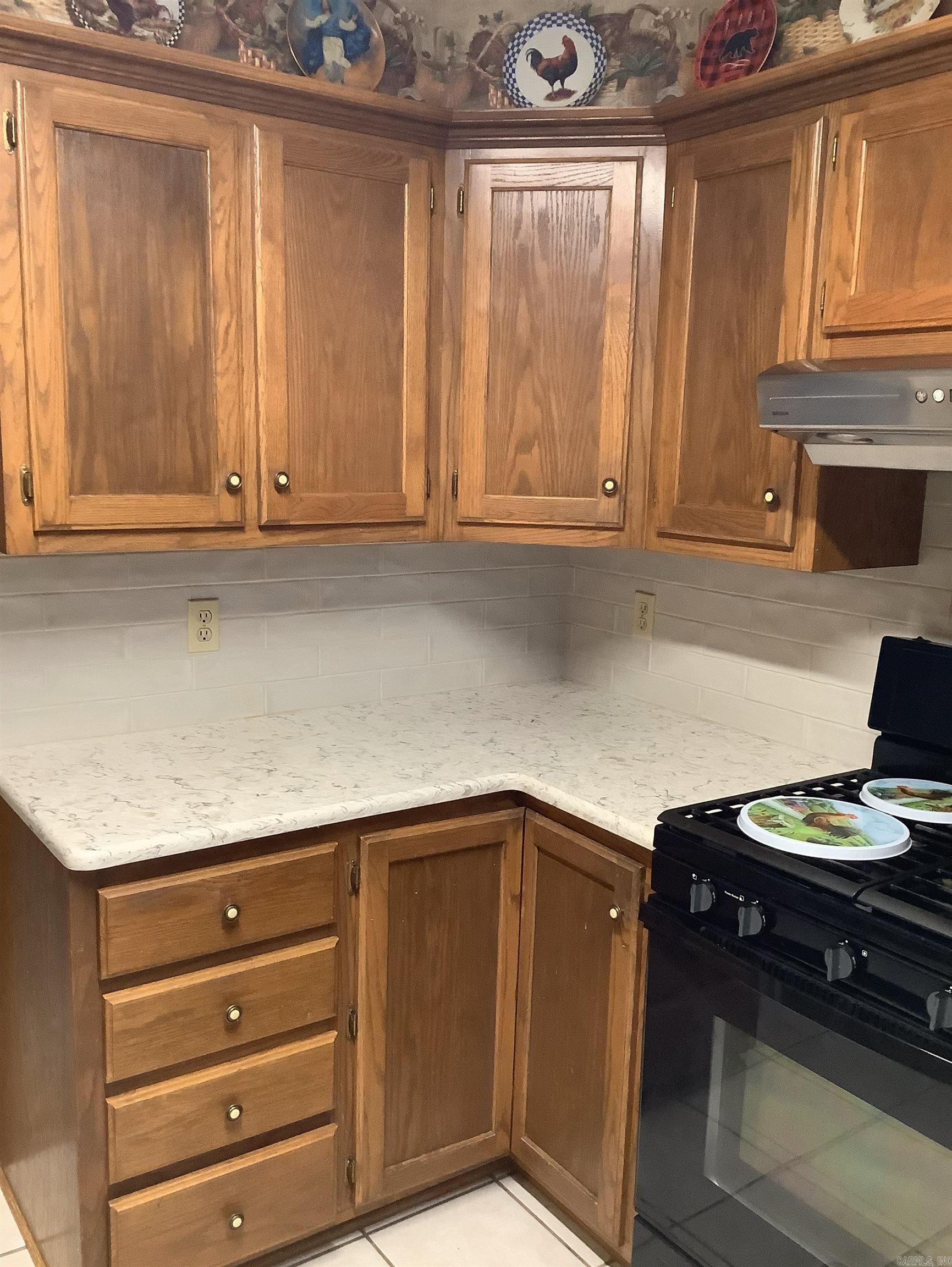 RIVER OAKS - Residential