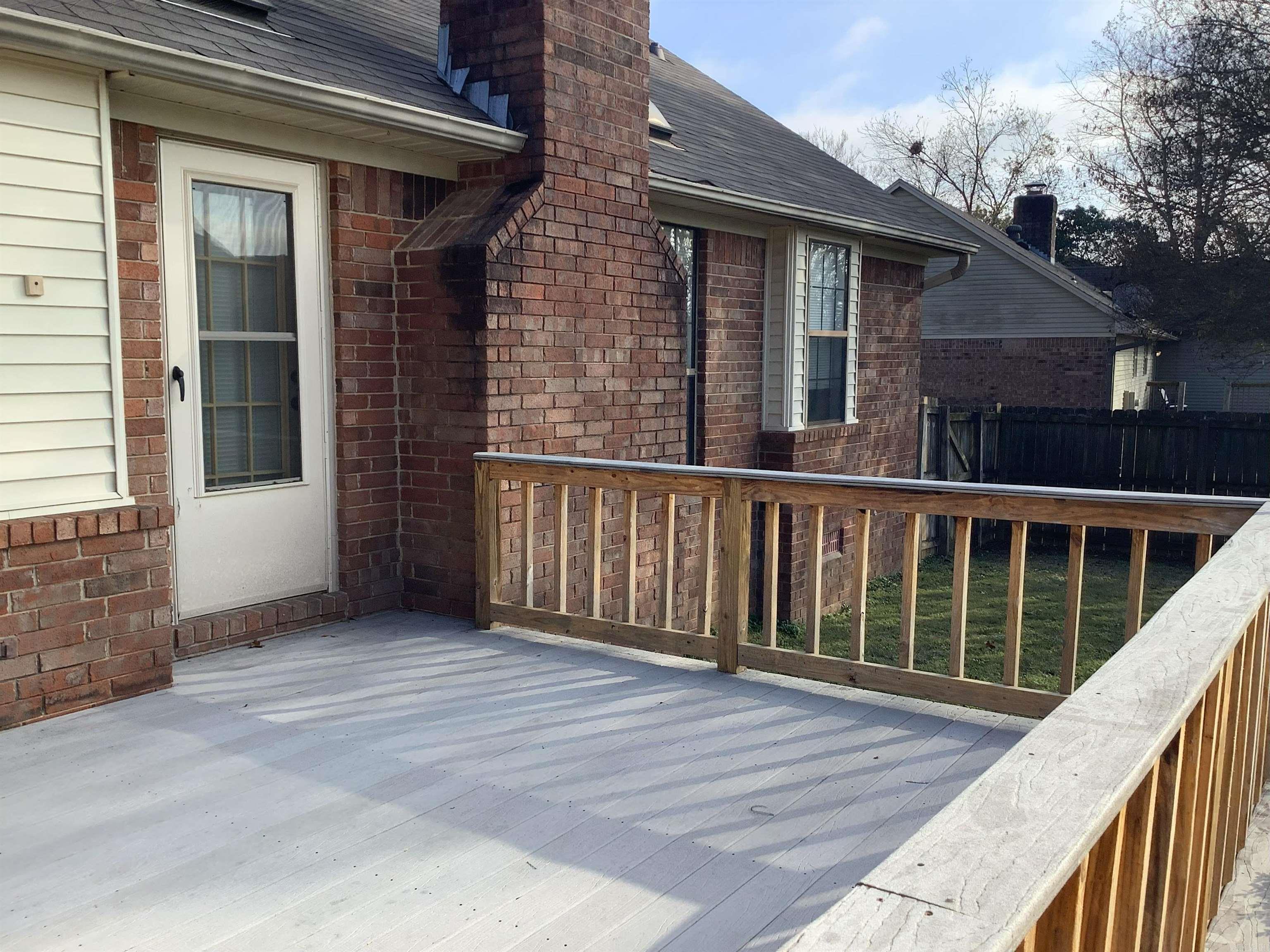 RIVER OAKS - Residential