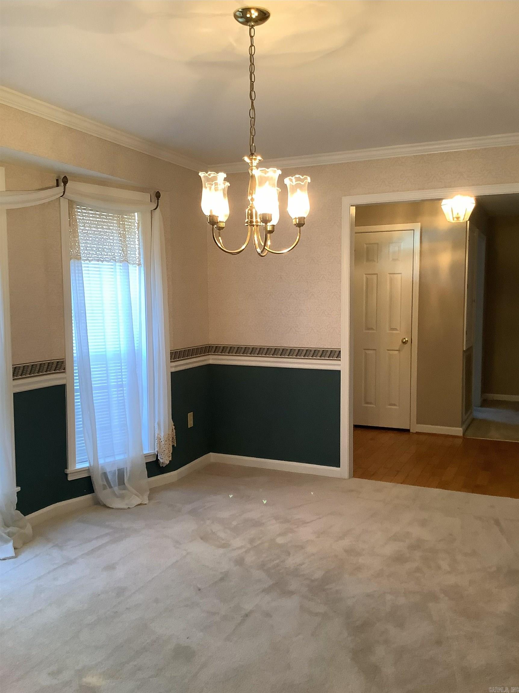 RIVER OAKS - Residential