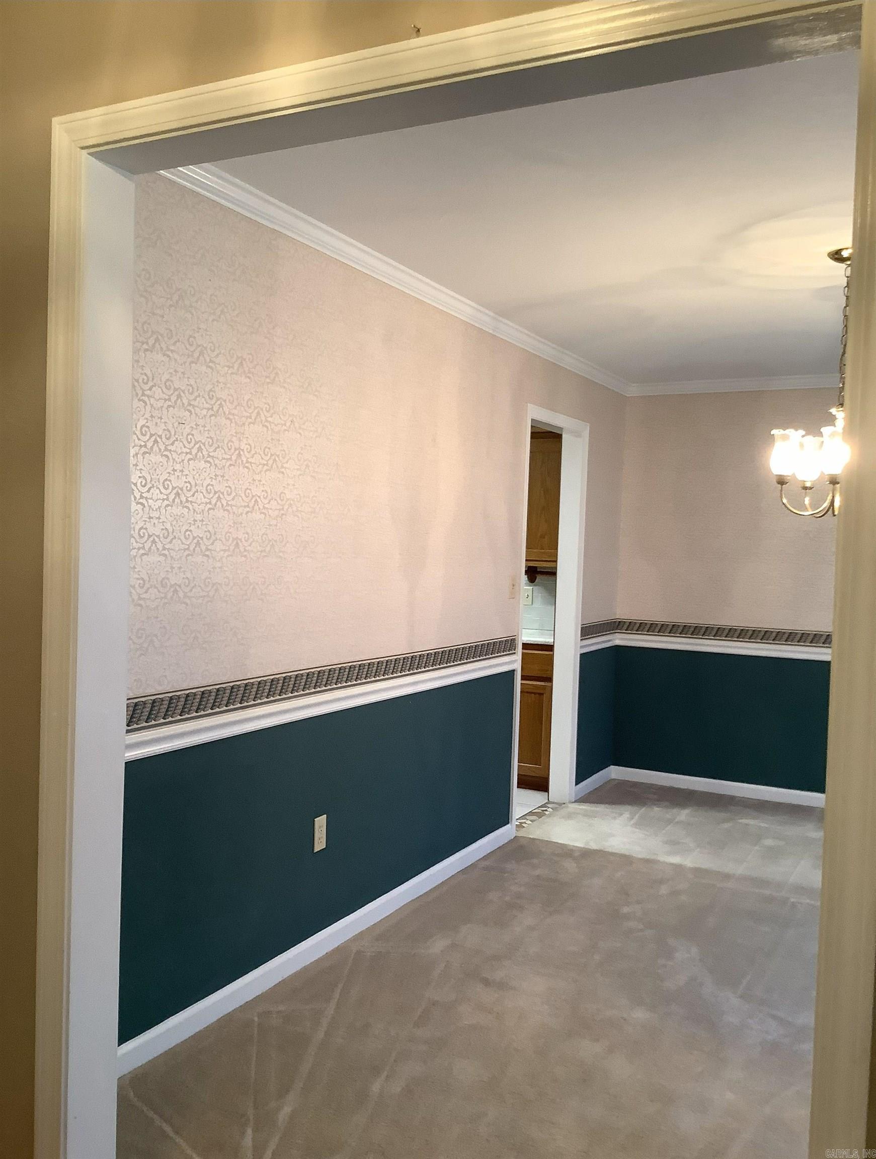 RIVER OAKS - Residential