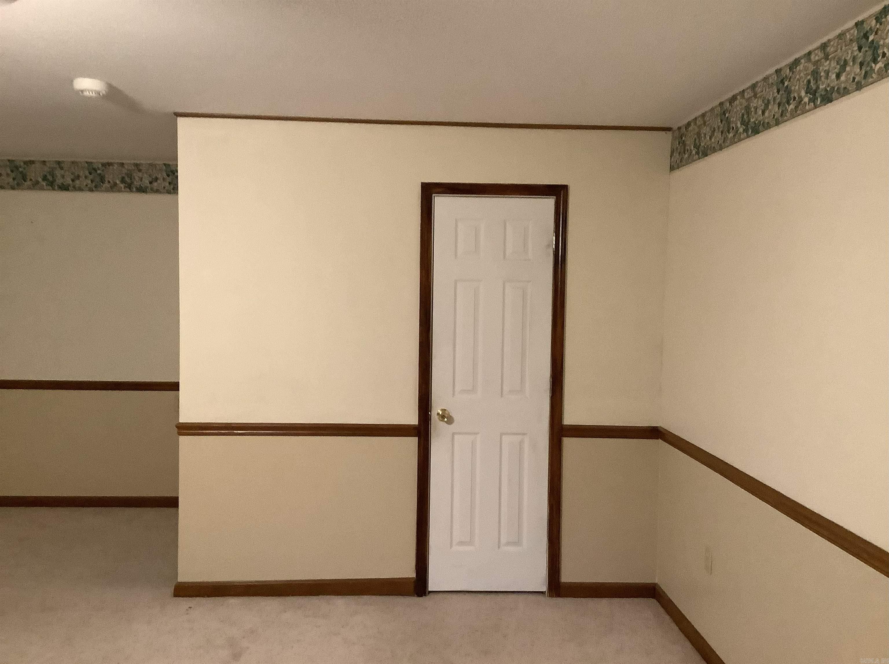 RIVER OAKS - Residential