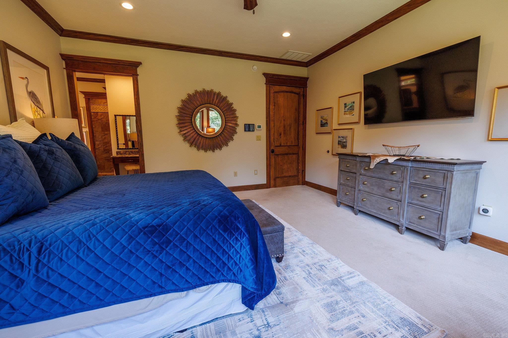 Mountain Ridge - Residential