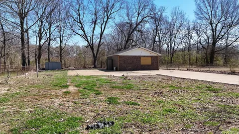 MLS: 25010397