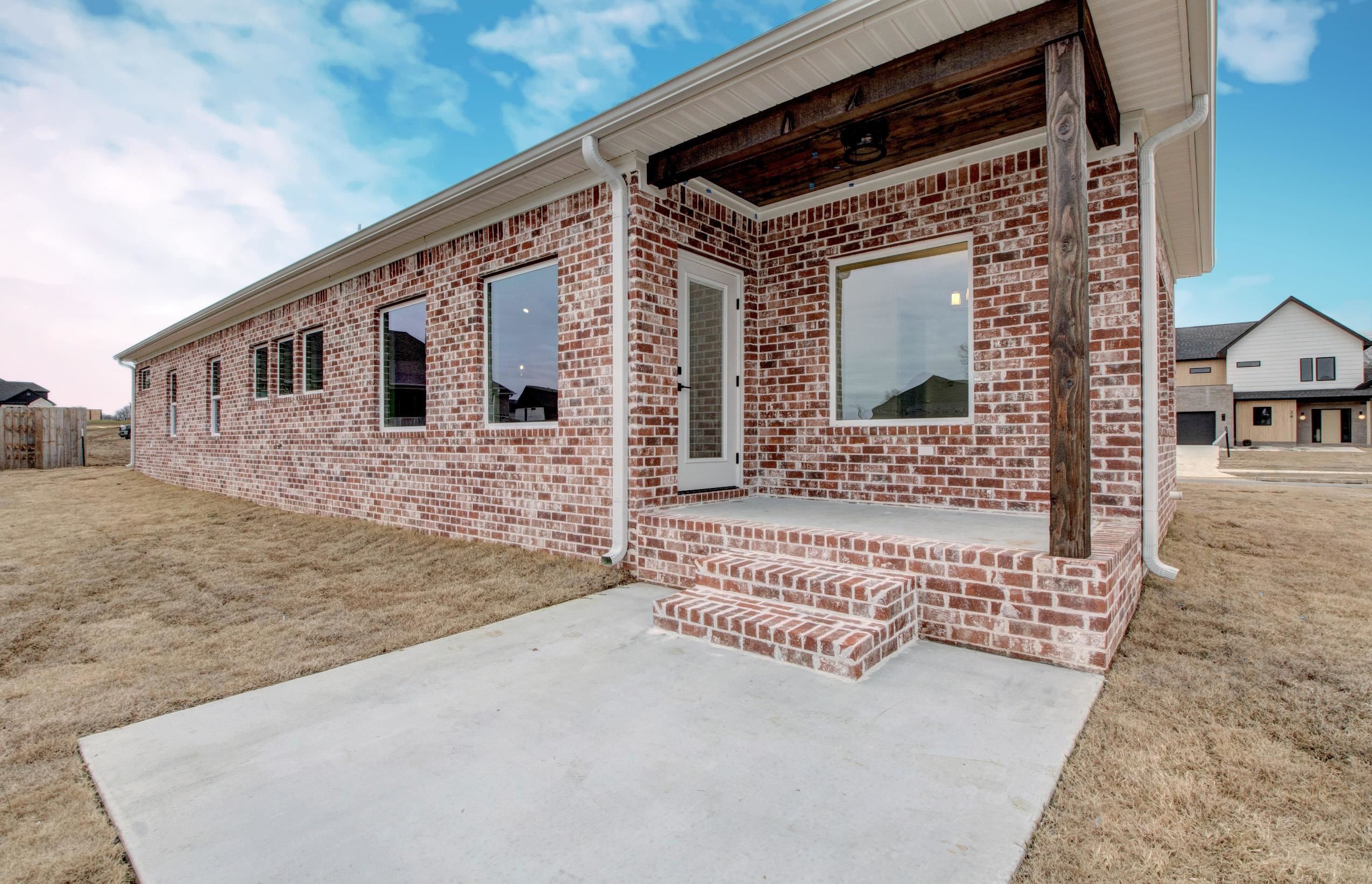 SYLVIA SPRINGS SUBDIVISION - Residential