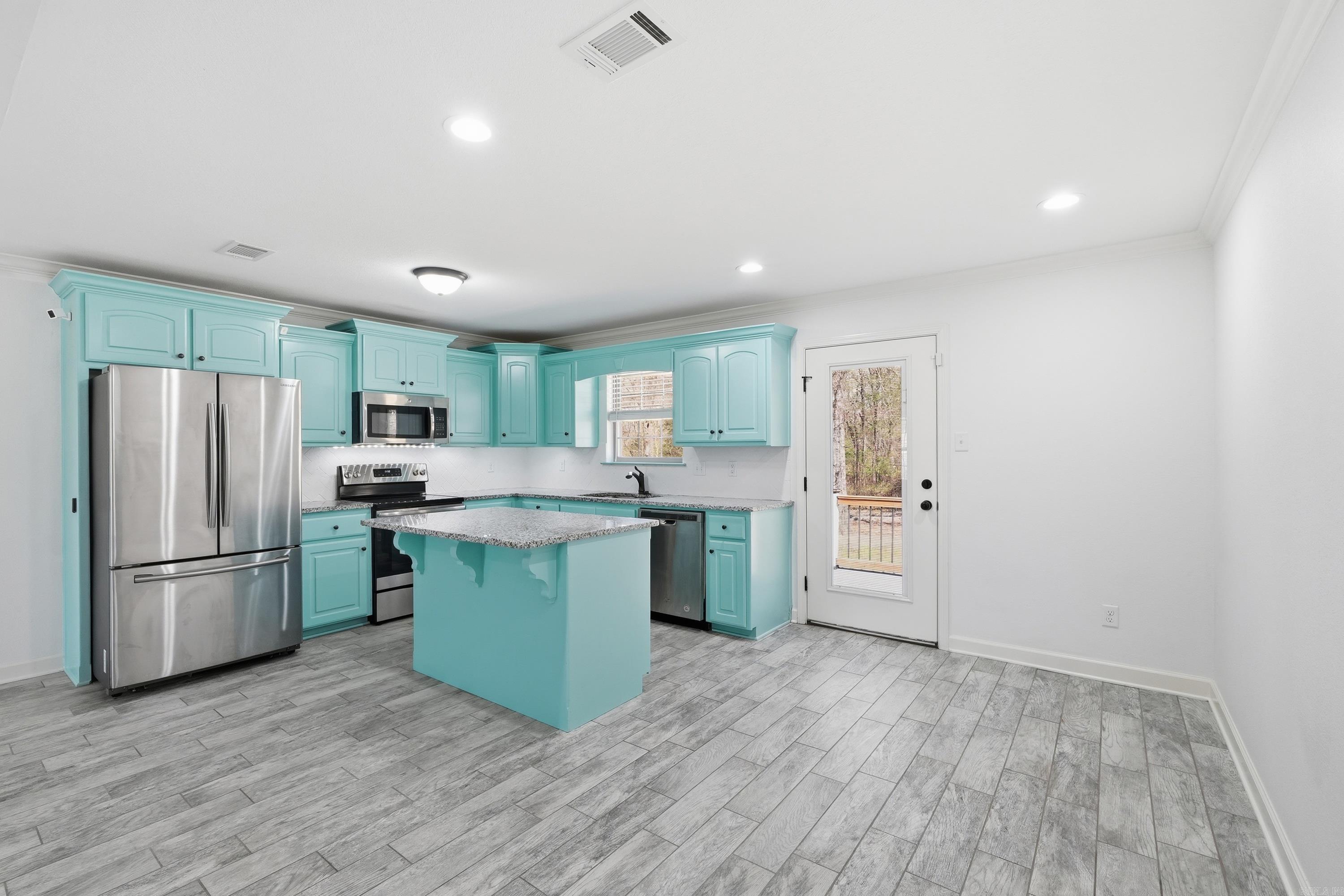 BOBWHITE - Residential