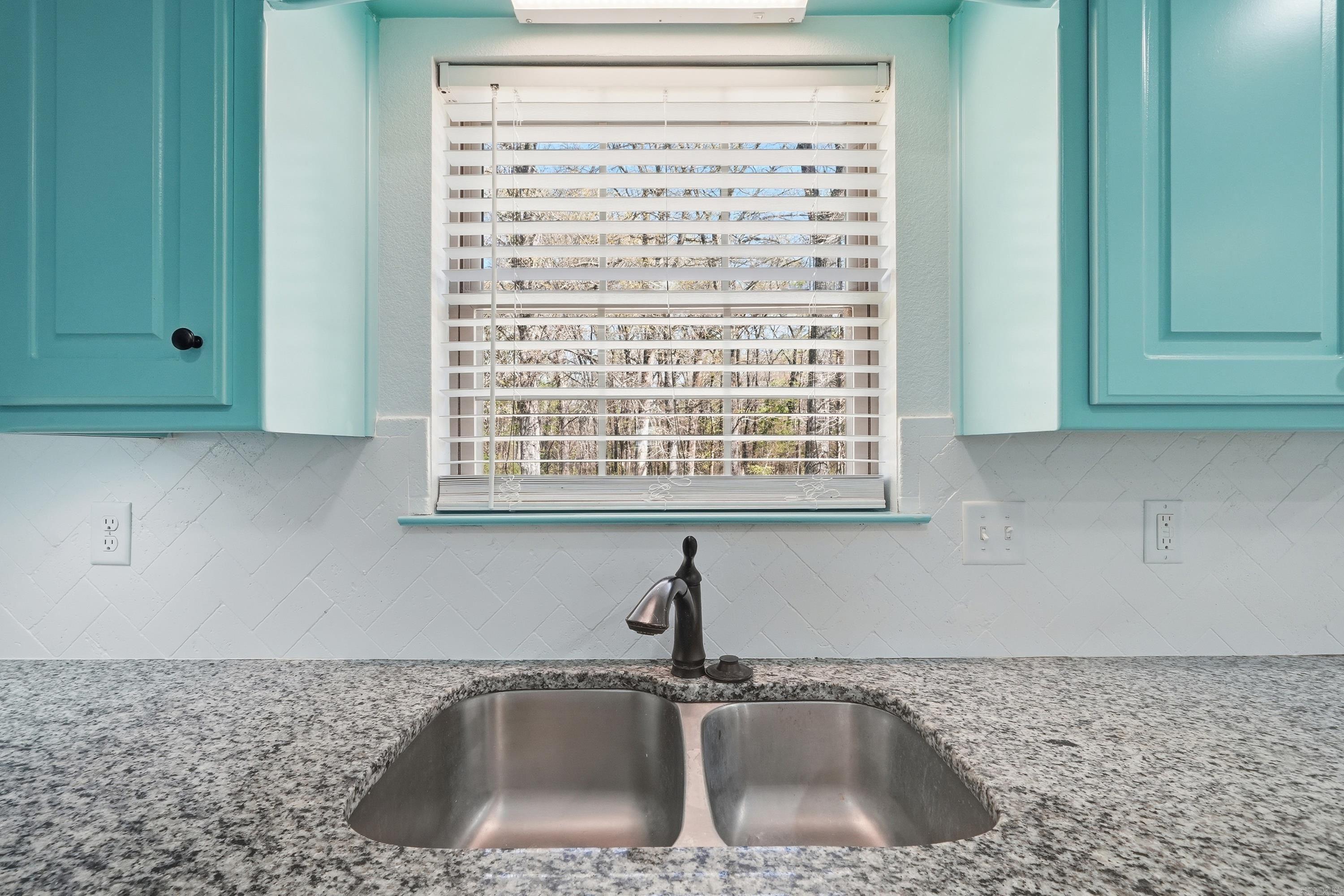 BOBWHITE - Residential