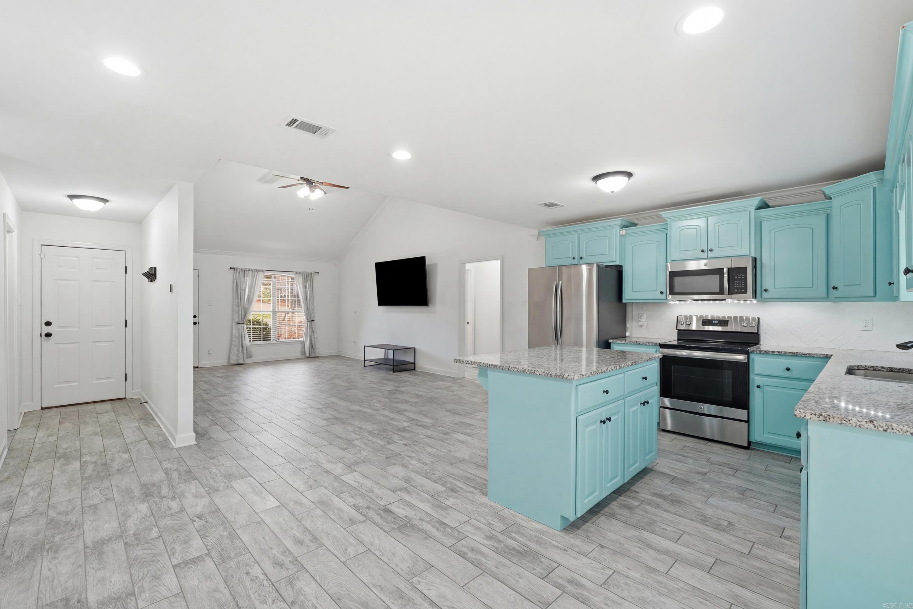 BOBWHITE - Residential