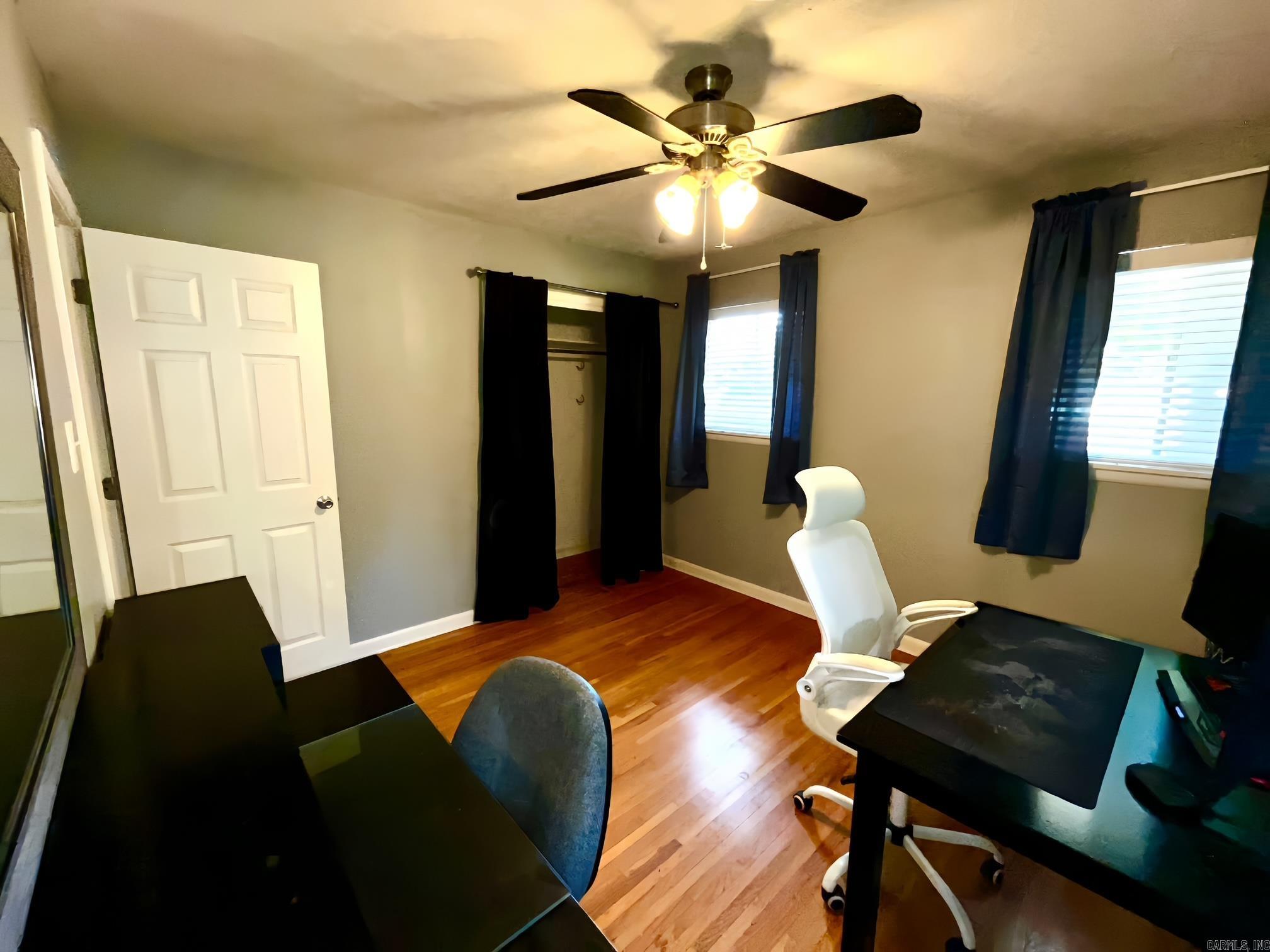 SHADY BROOK - Residential