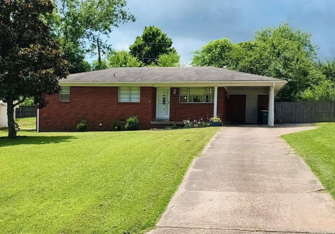 SHADY BROOK - Residential