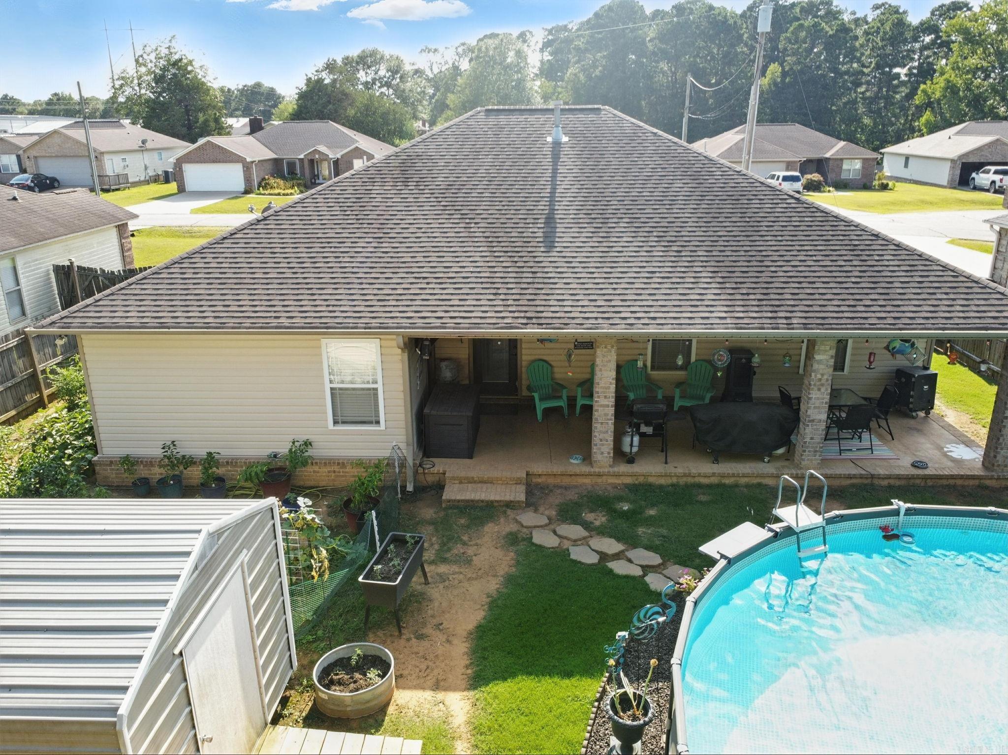 SMOKEY RIDGE - Residential