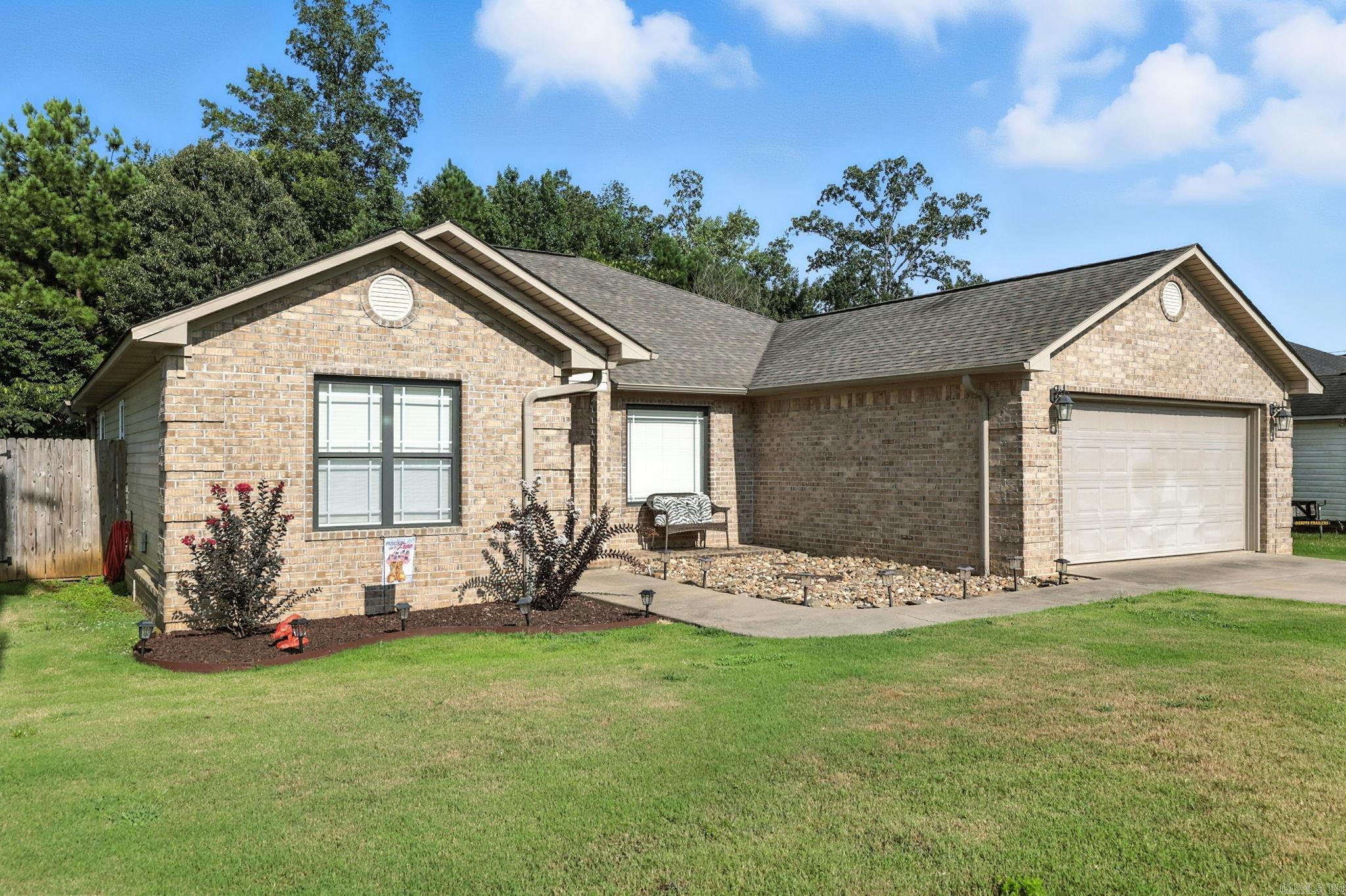SMOKEY RIDGE - Residential