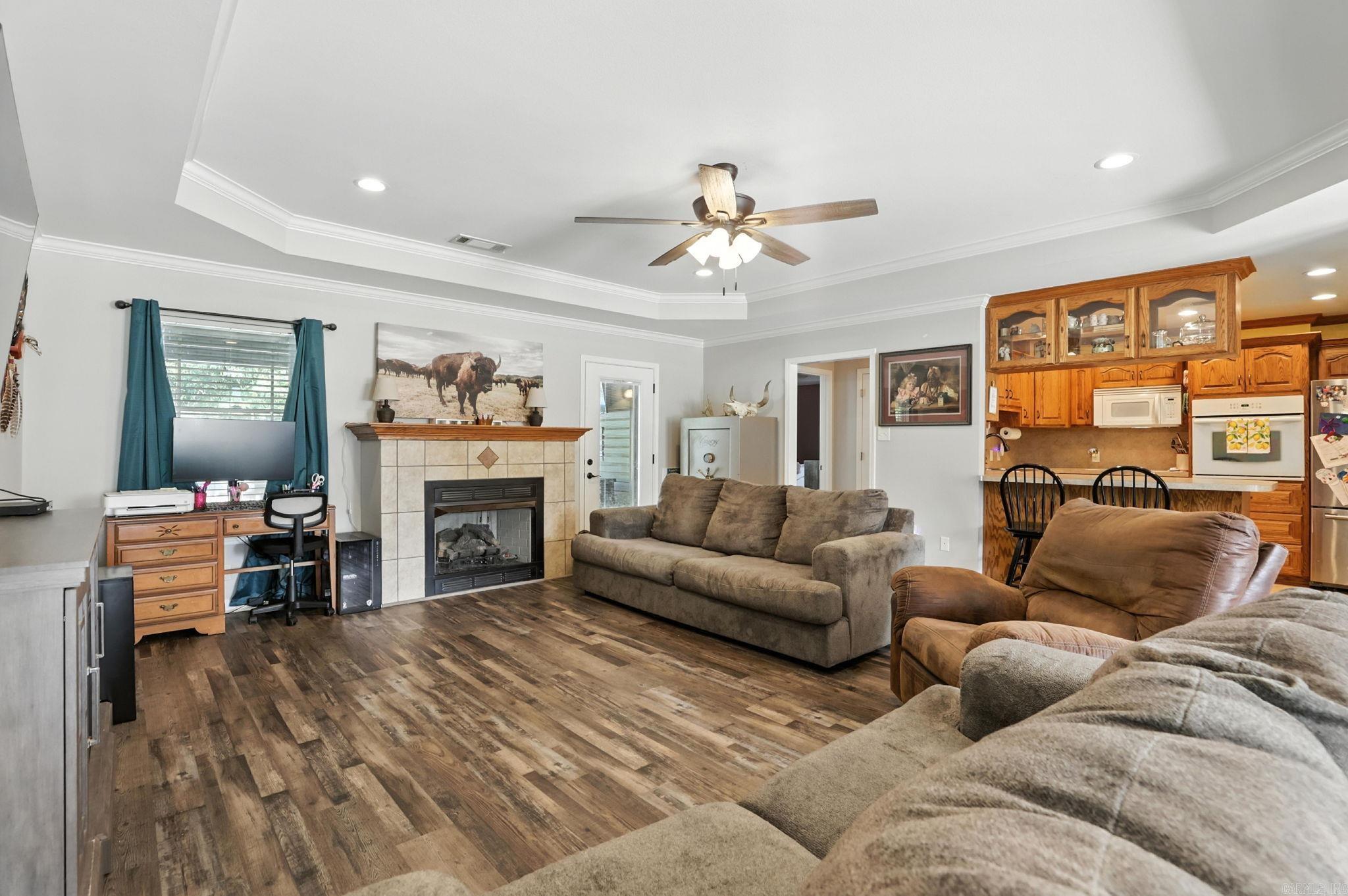 SMOKEY RIDGE - Residential