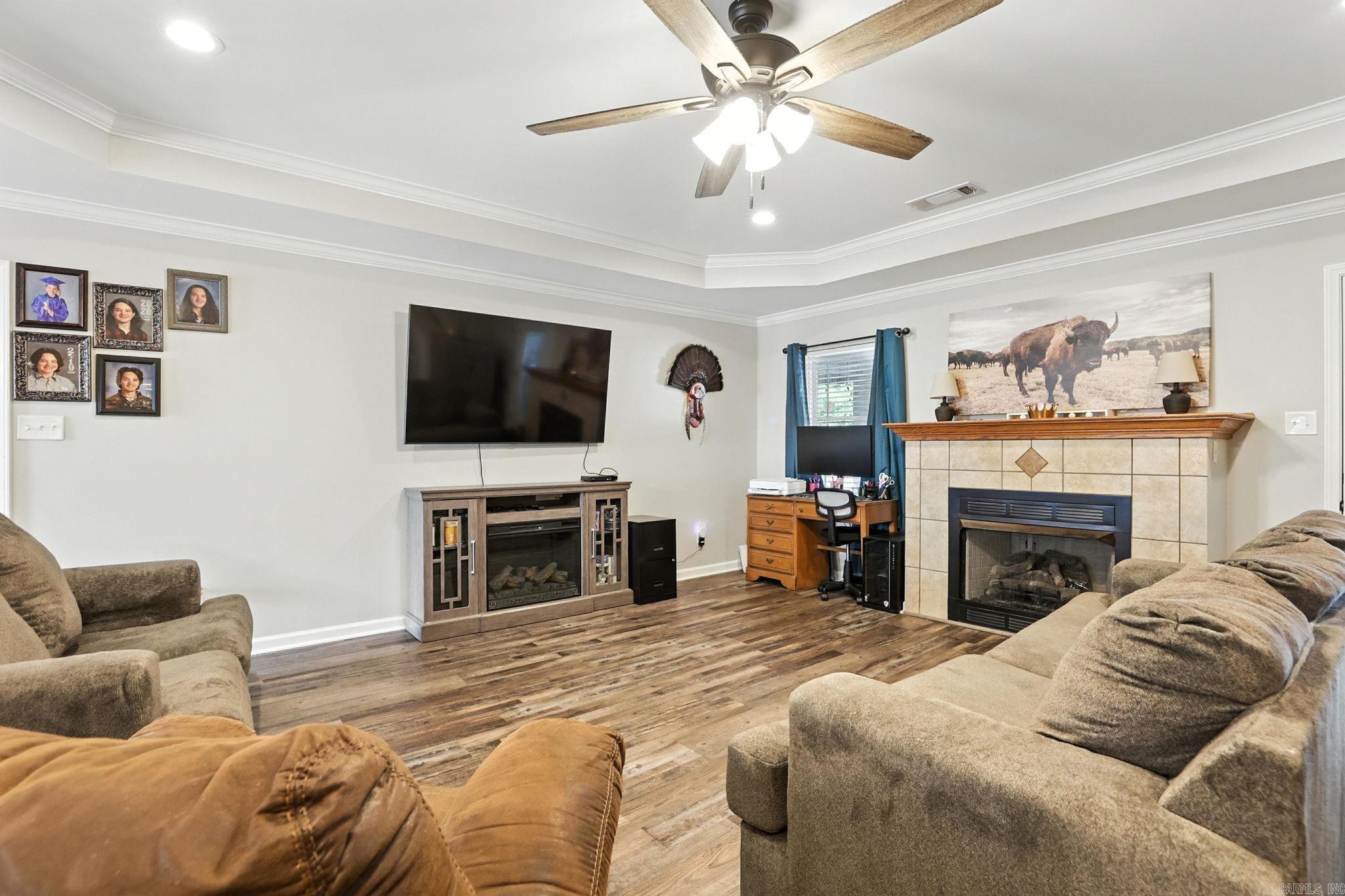SMOKEY RIDGE - Residential