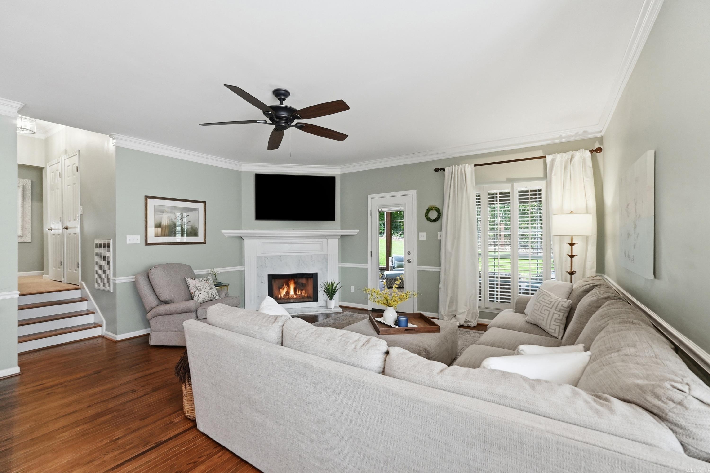 PLEASANT VALLEY MANOR - Residential