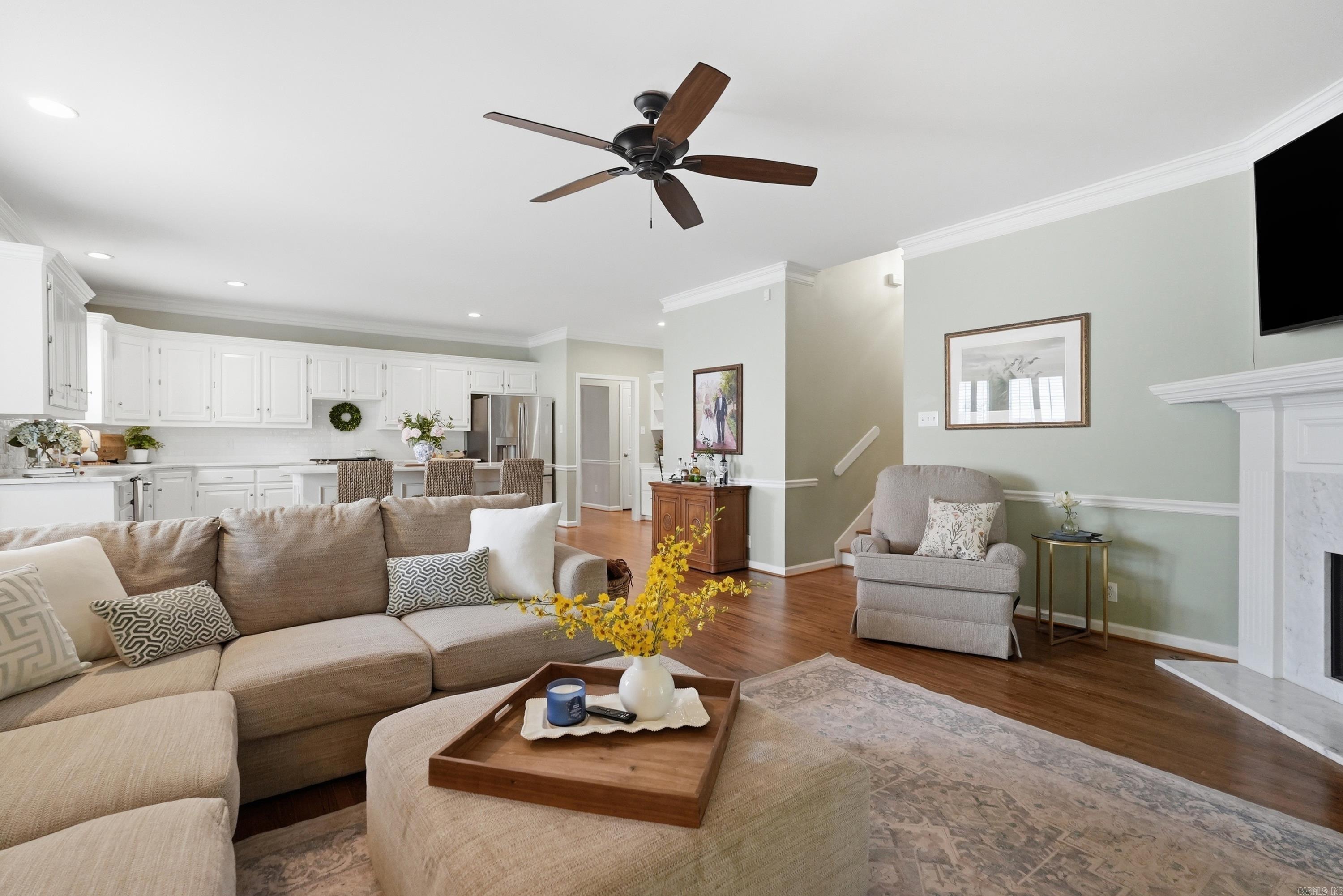 PLEASANT VALLEY MANOR - Residential