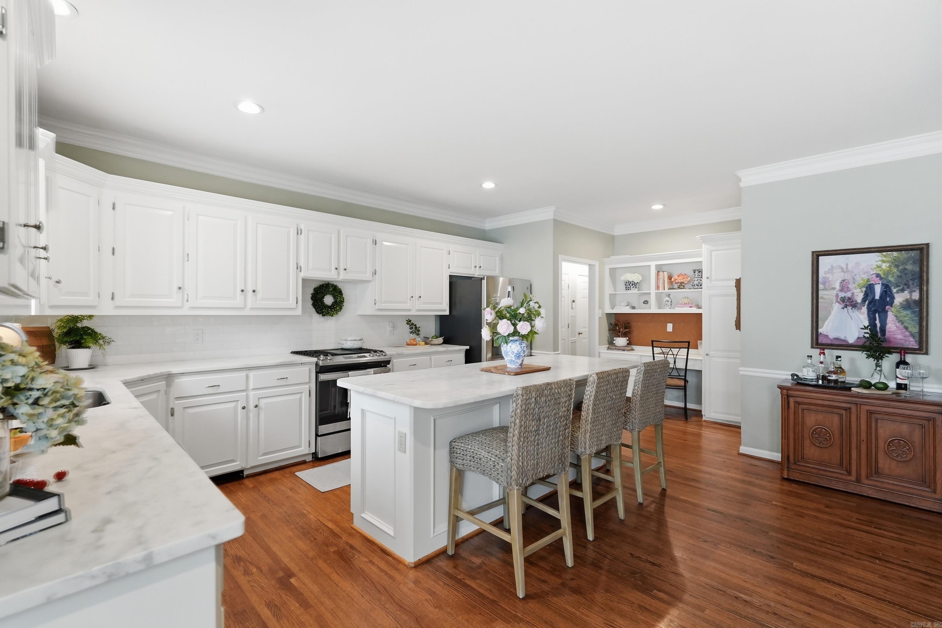 PLEASANT VALLEY MANOR - Residential
