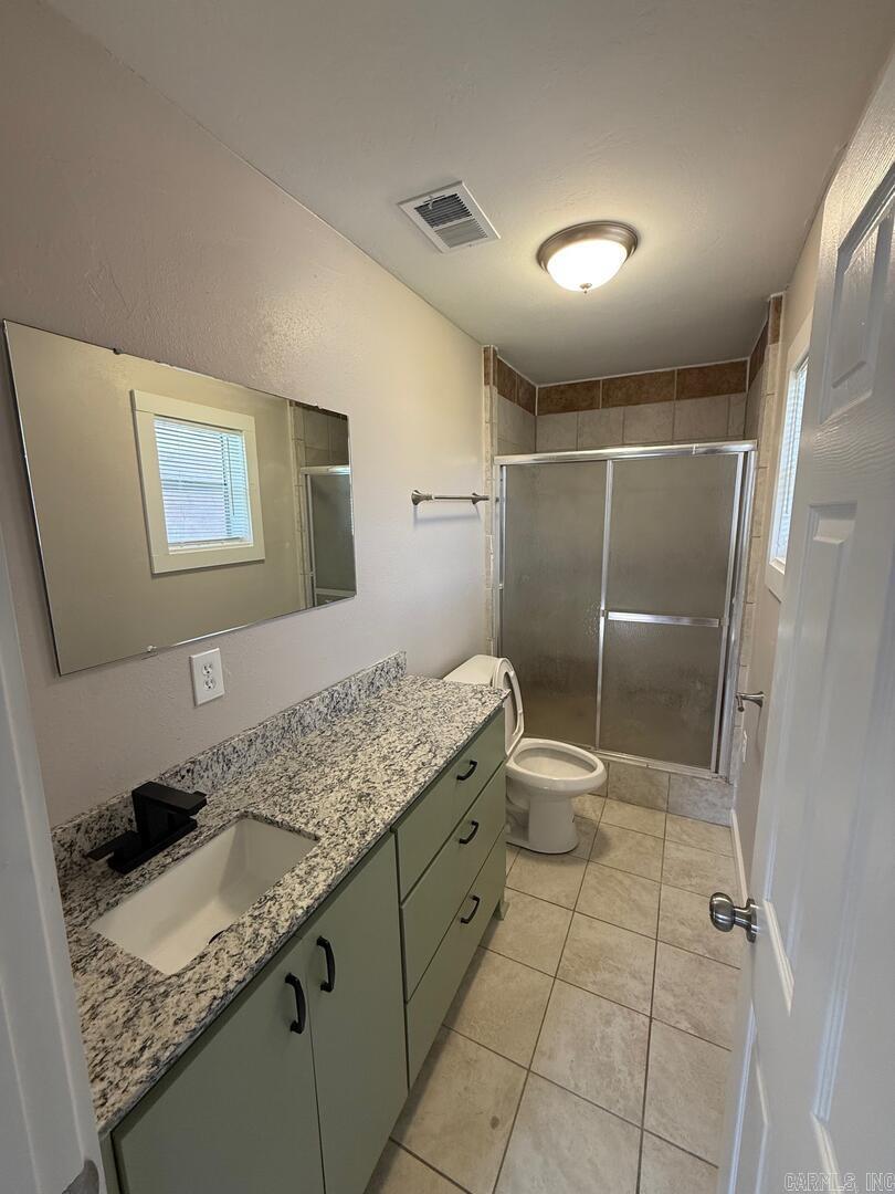 OT Hicks And Reynolds - Residential Lease