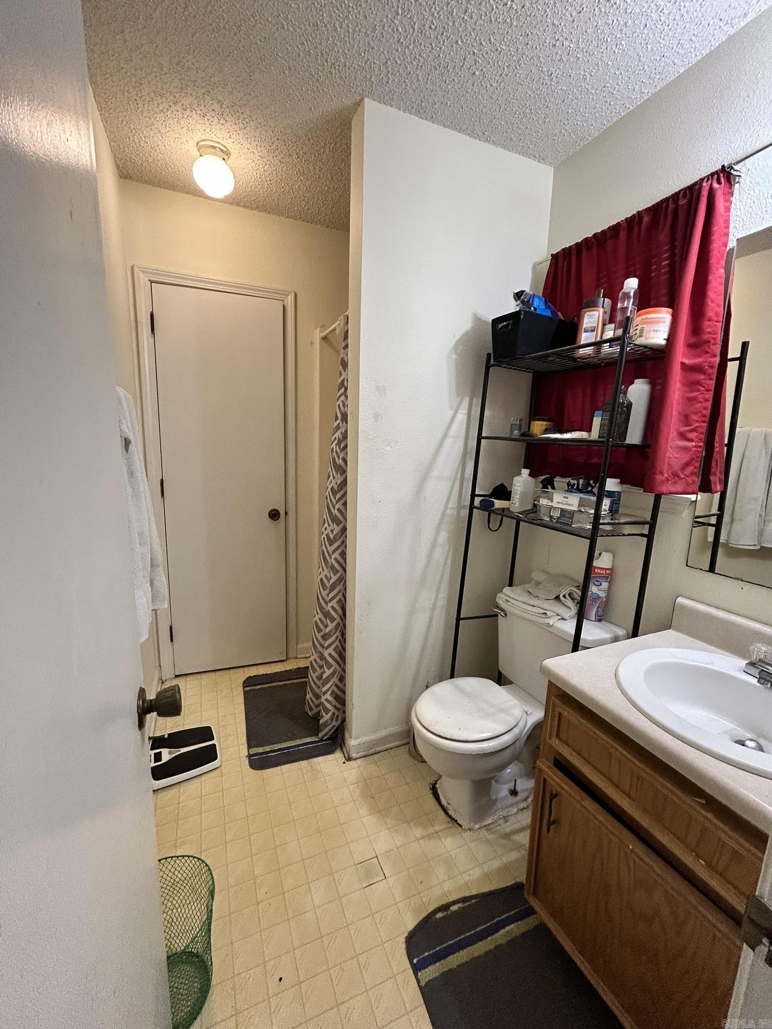 VALLEY VISTA - Residential
