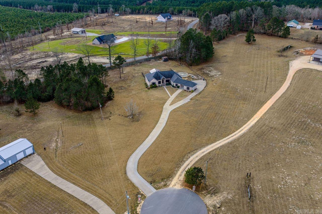 ROLLING MEADOW ESTATES - Residential