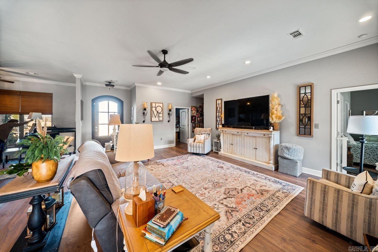 ROLLING MEADOW ESTATES - Residential