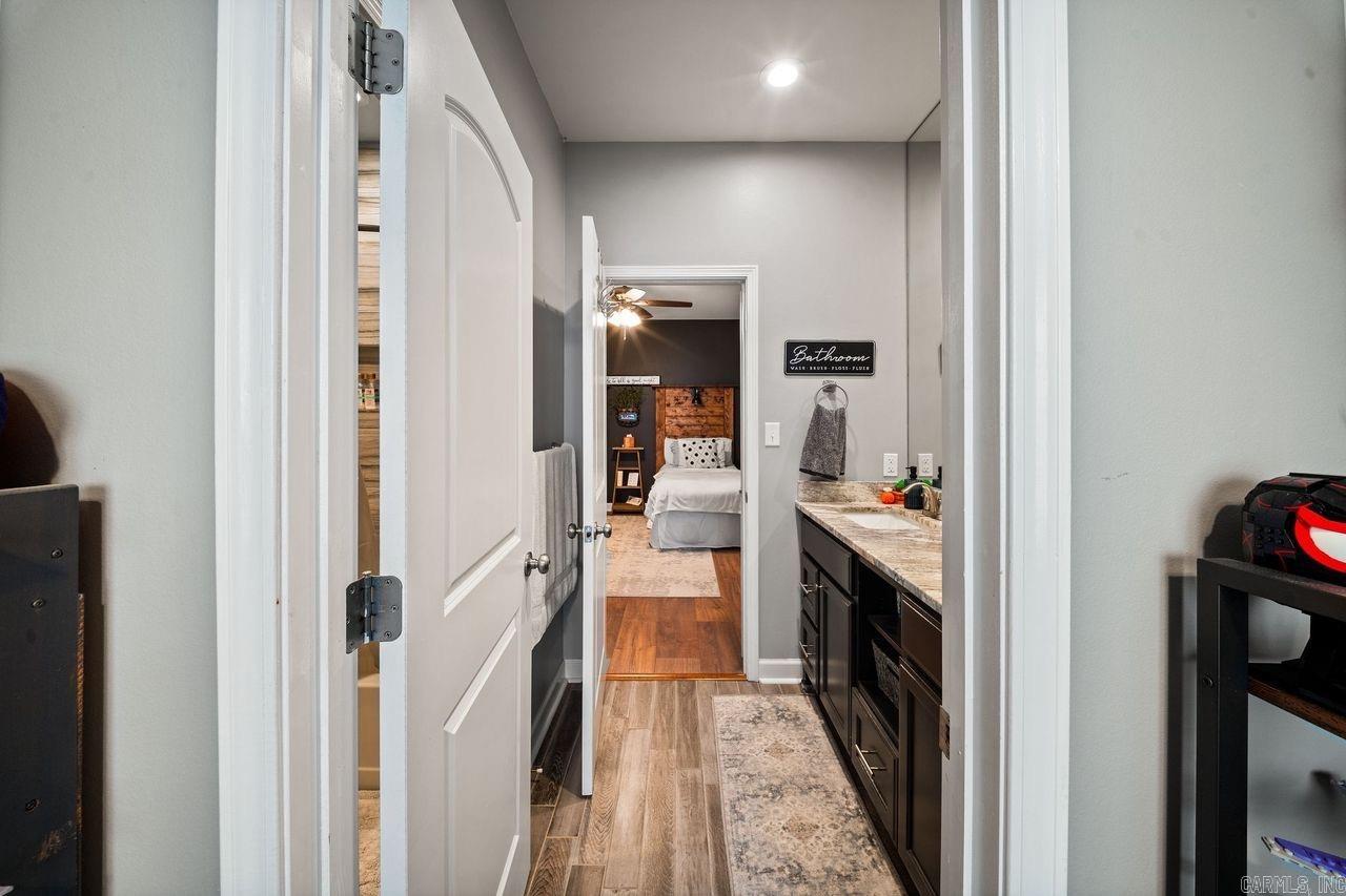 ROLLING MEADOW ESTATES - Residential