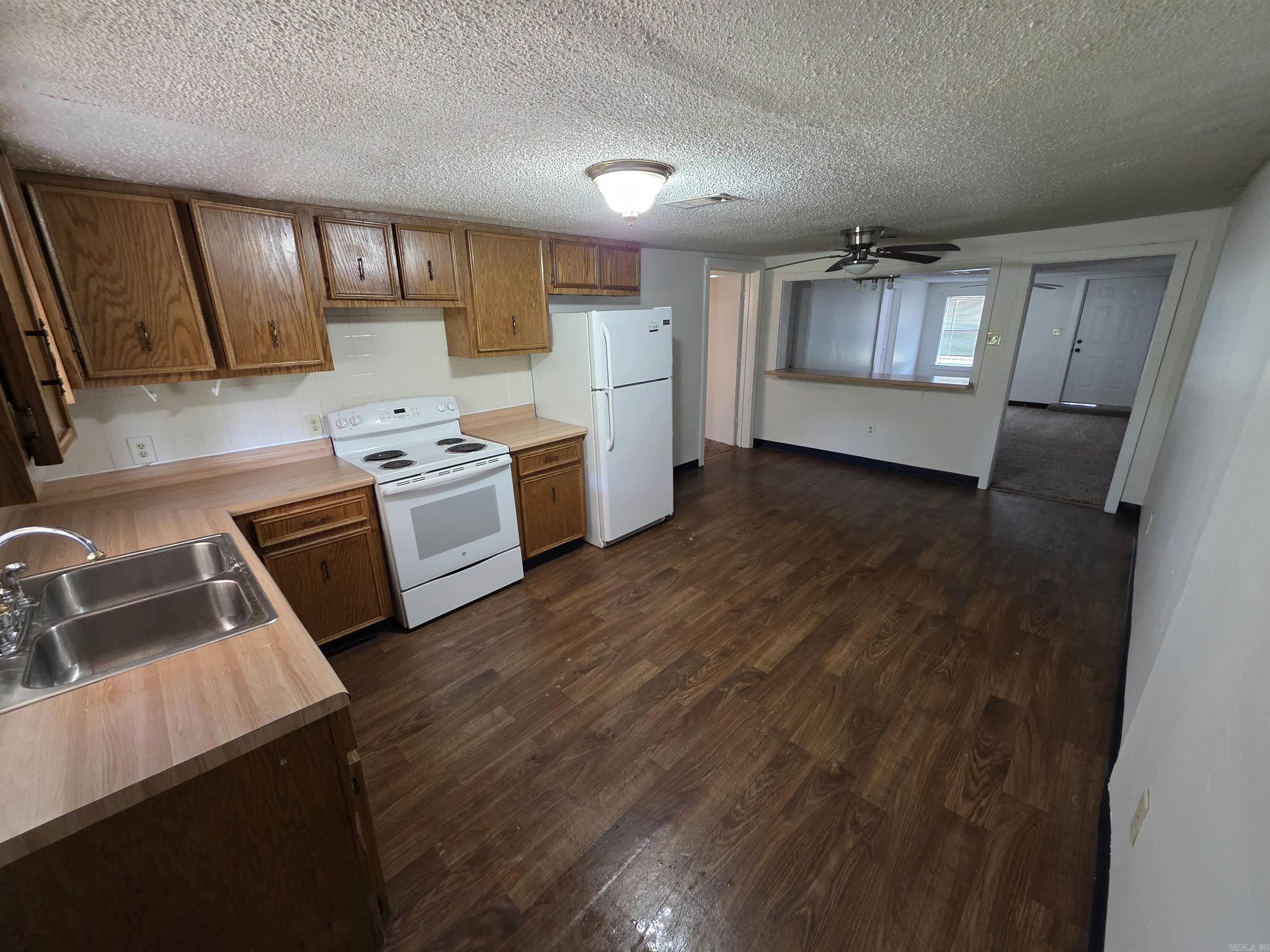 Metes & Bounds - Residential Lease