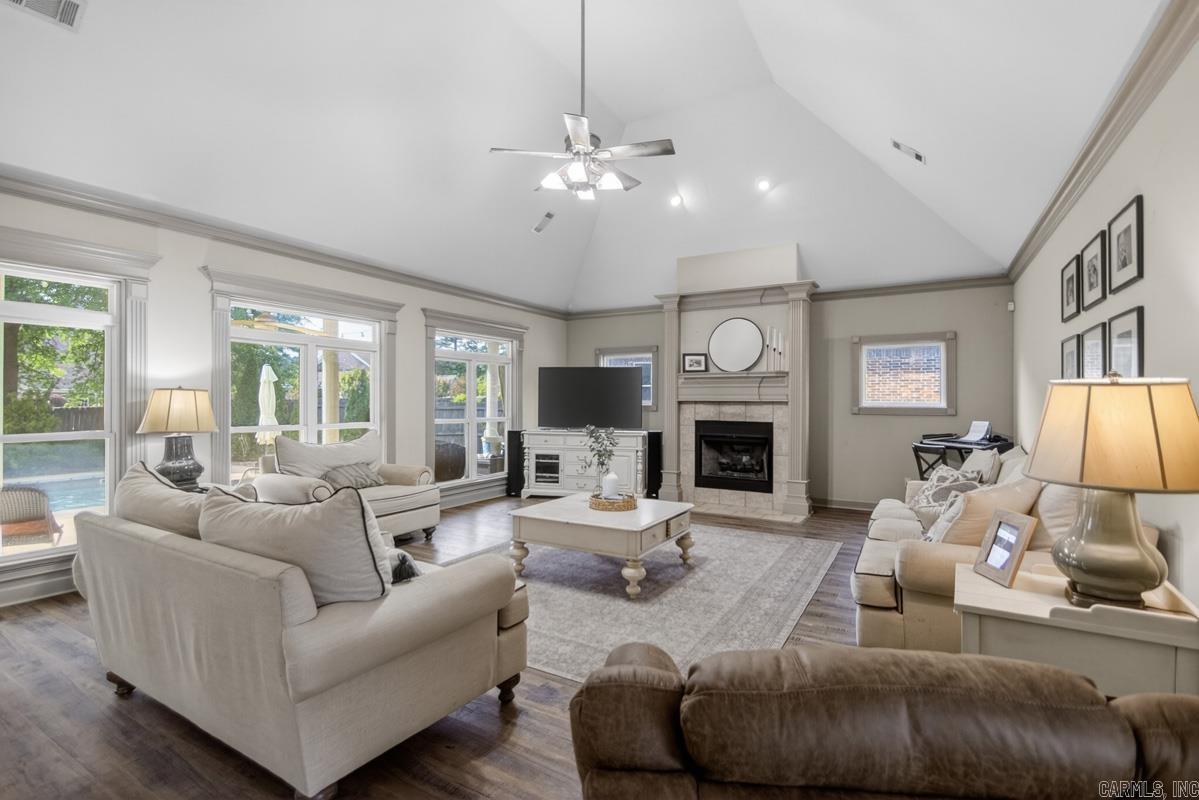 HURRICANE LAKE EST - Residential