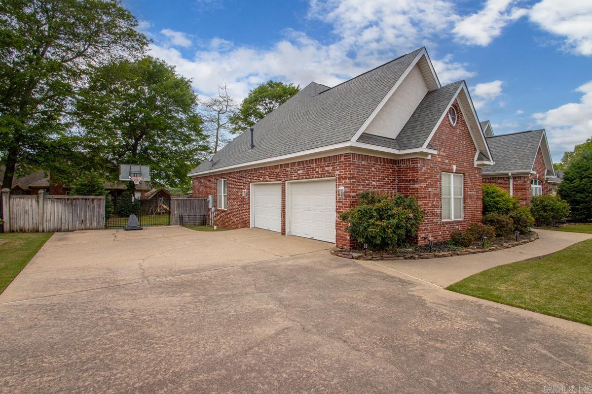 HURRICANE LAKE EST - Residential