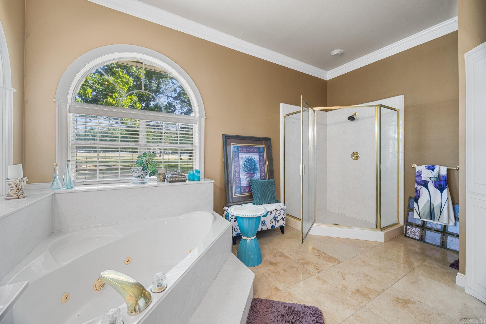 WOODMEADE - Residential