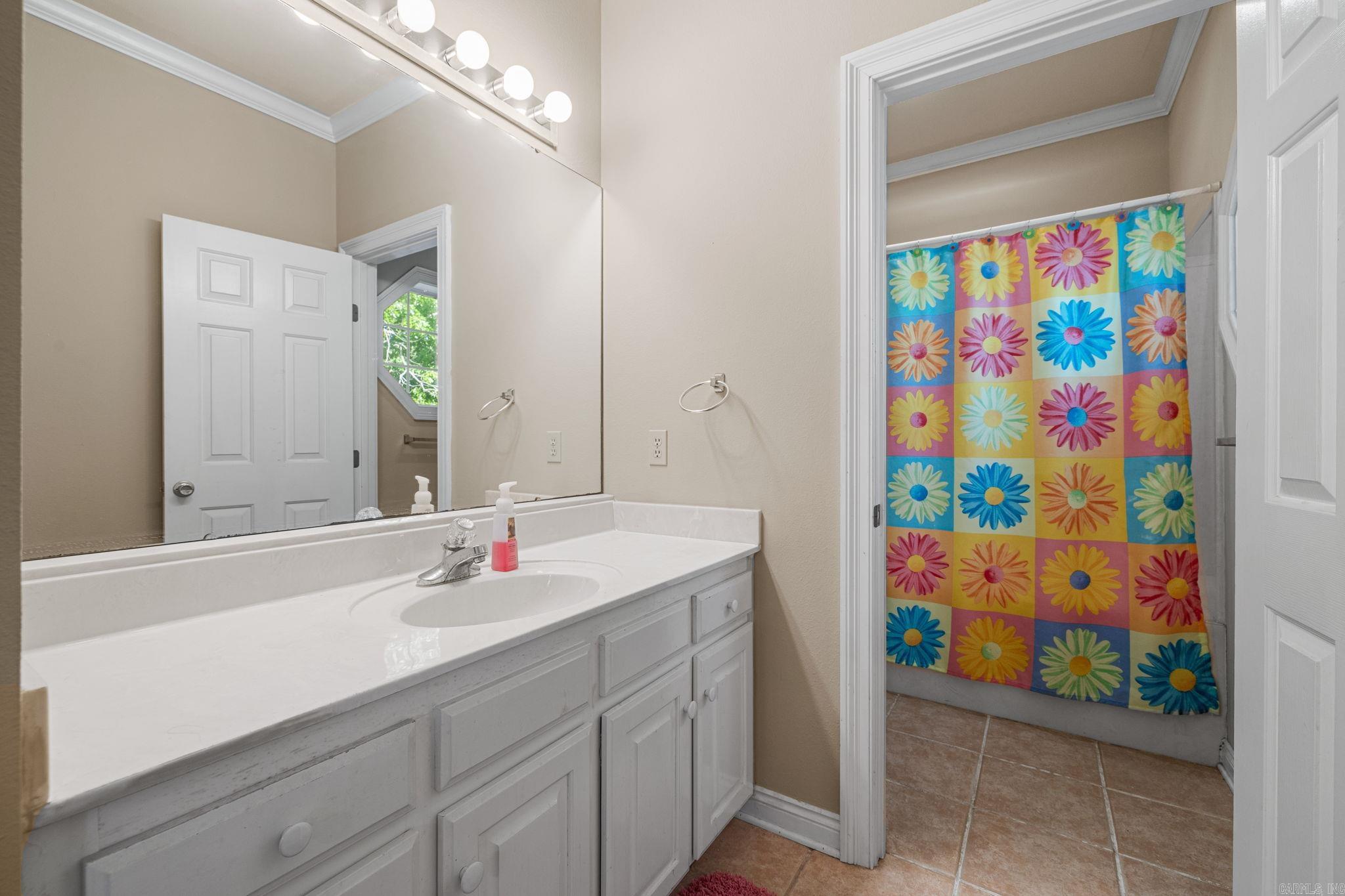 WOODMEADE - Residential