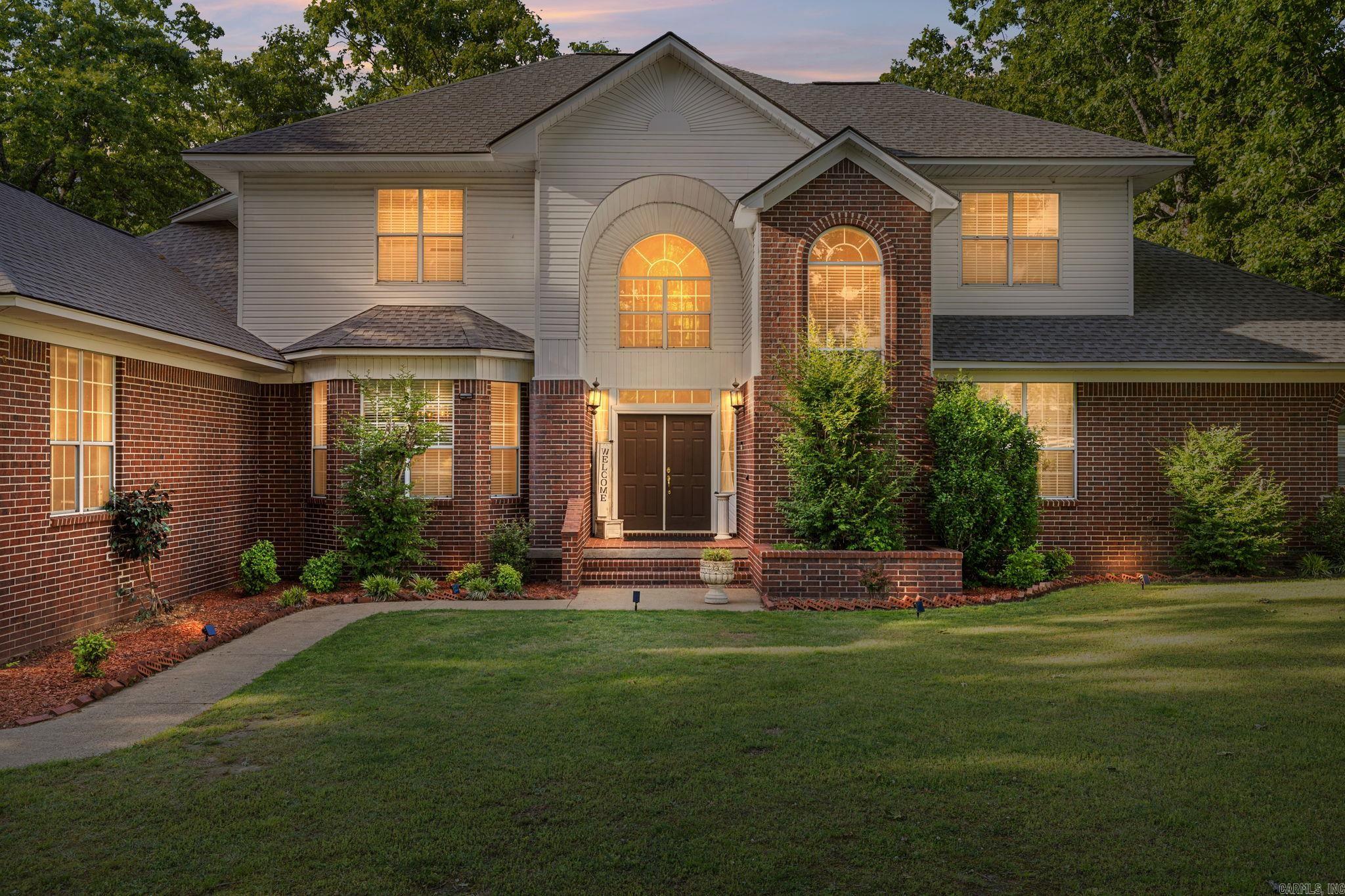 WOODMEADE - Residential